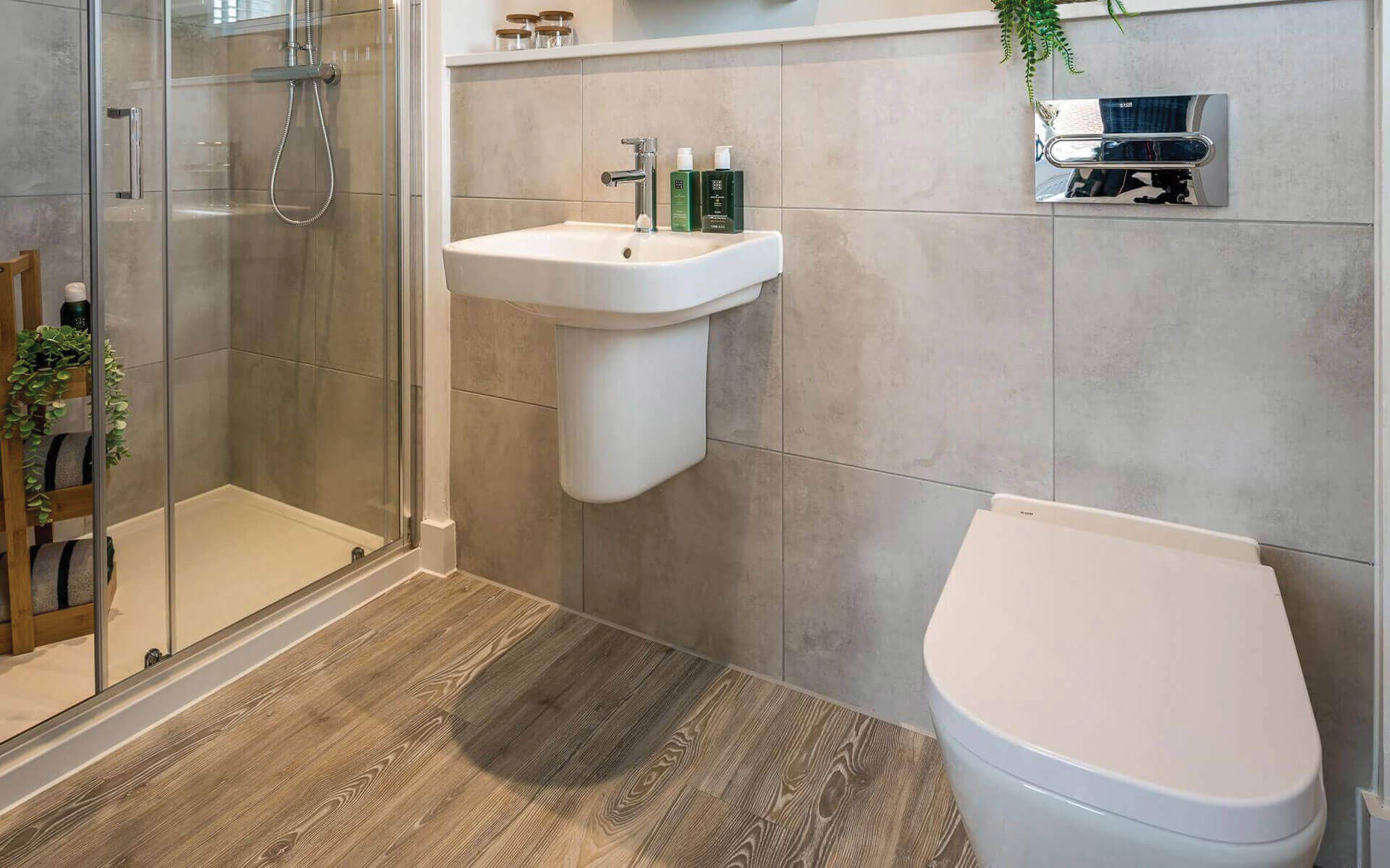 Pearson Heights Drift En Suite