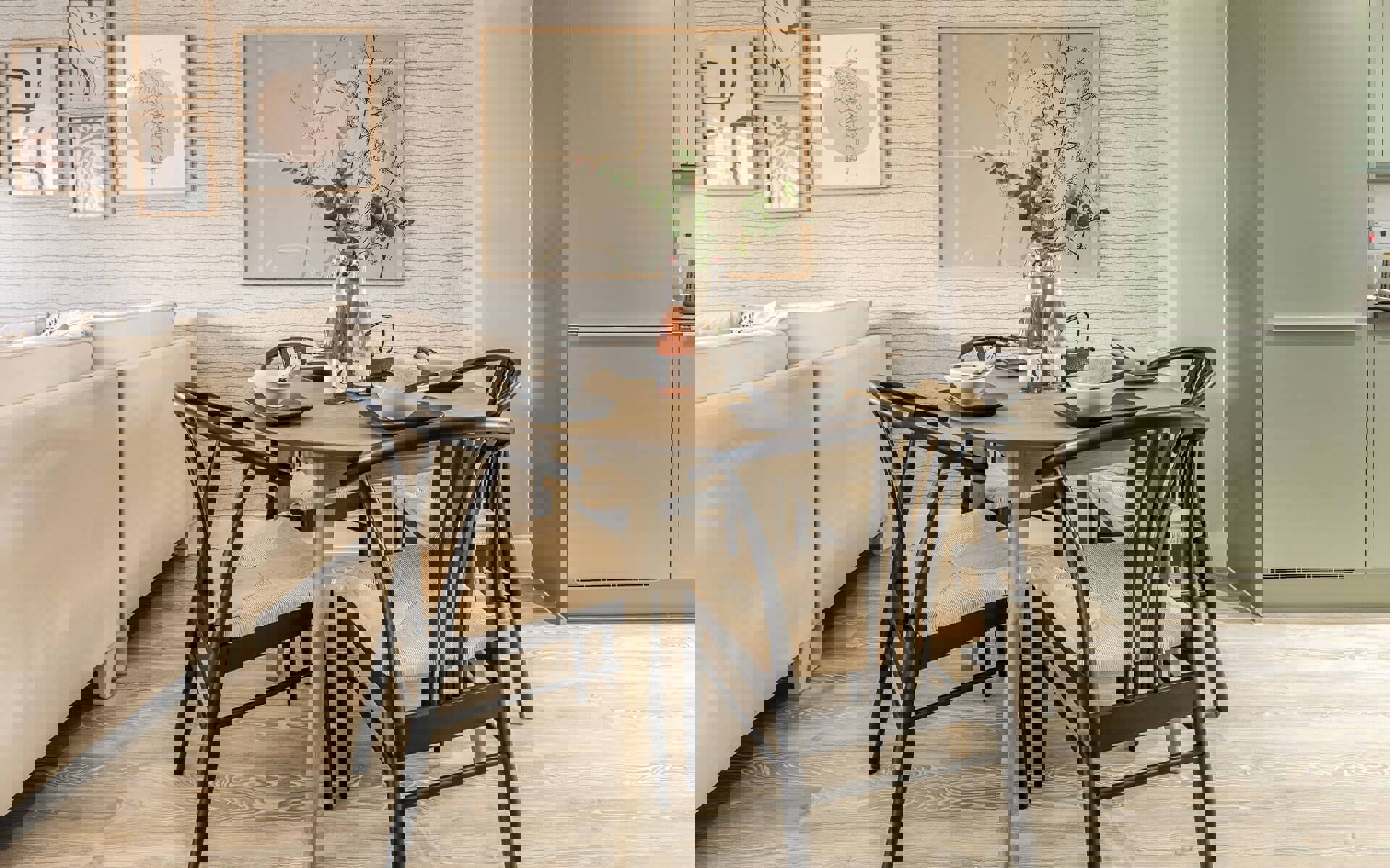 Rosewood Willow Diner