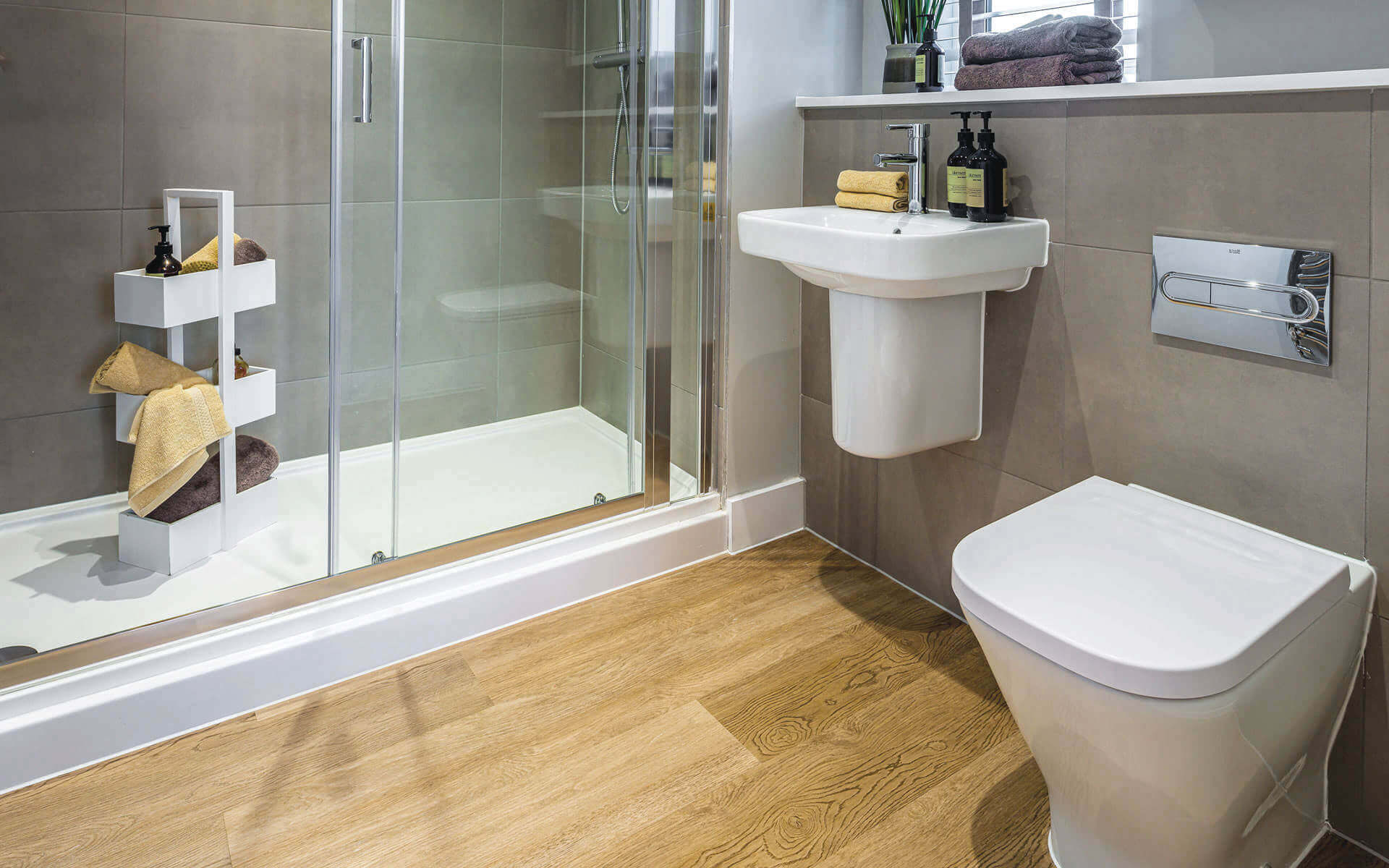 Pearson Heights Dune Ensuite