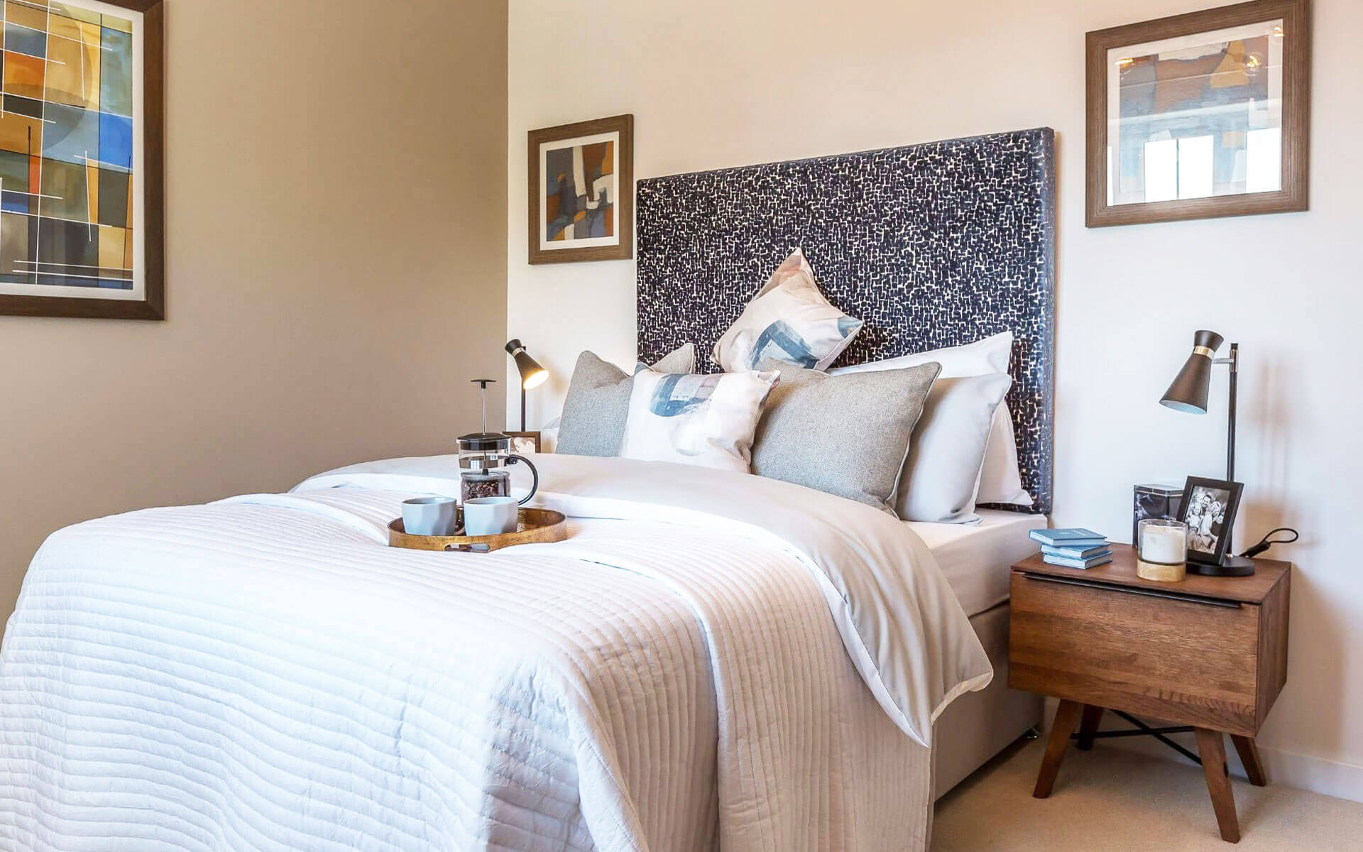 OHS The Hedgerows Rowan Bed3