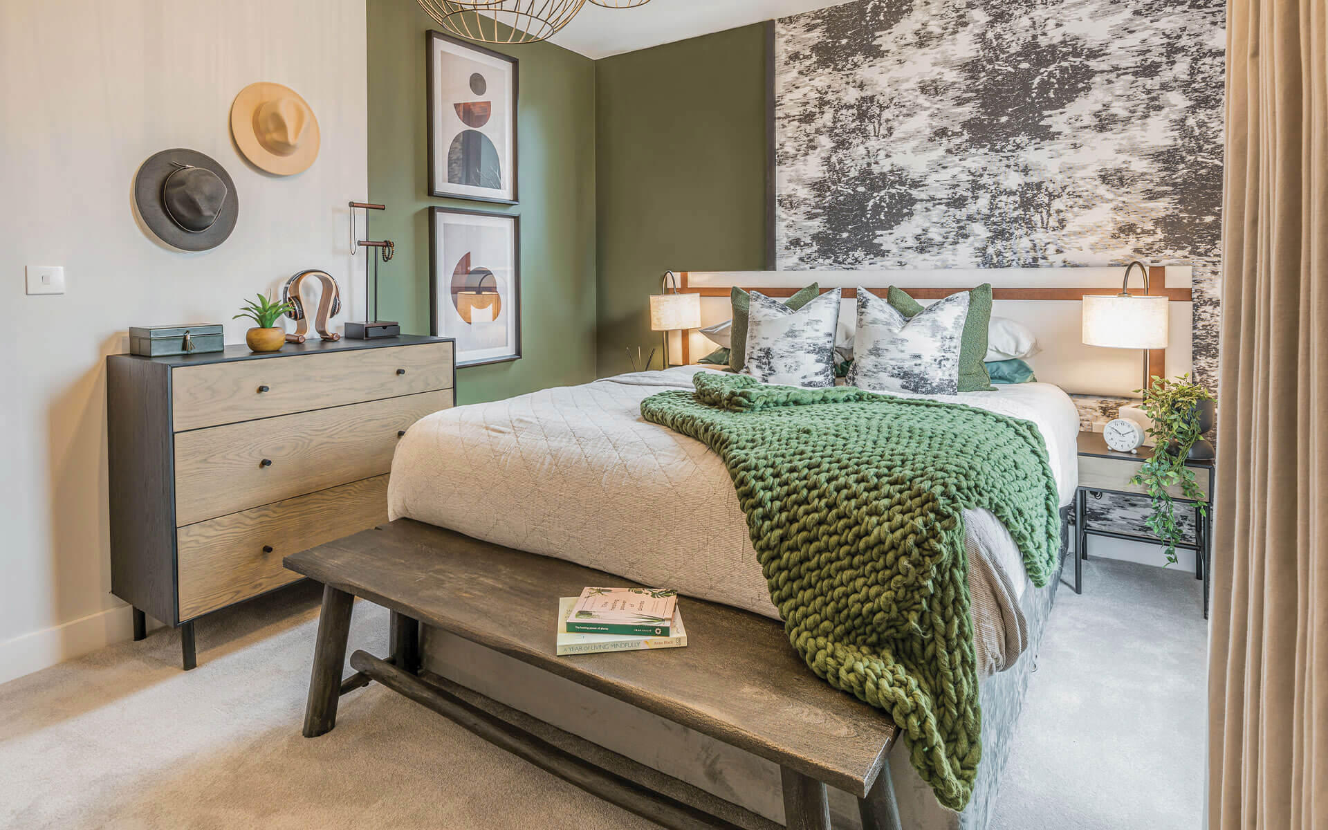 Hermitage Park Barberry Bedroom1(1)