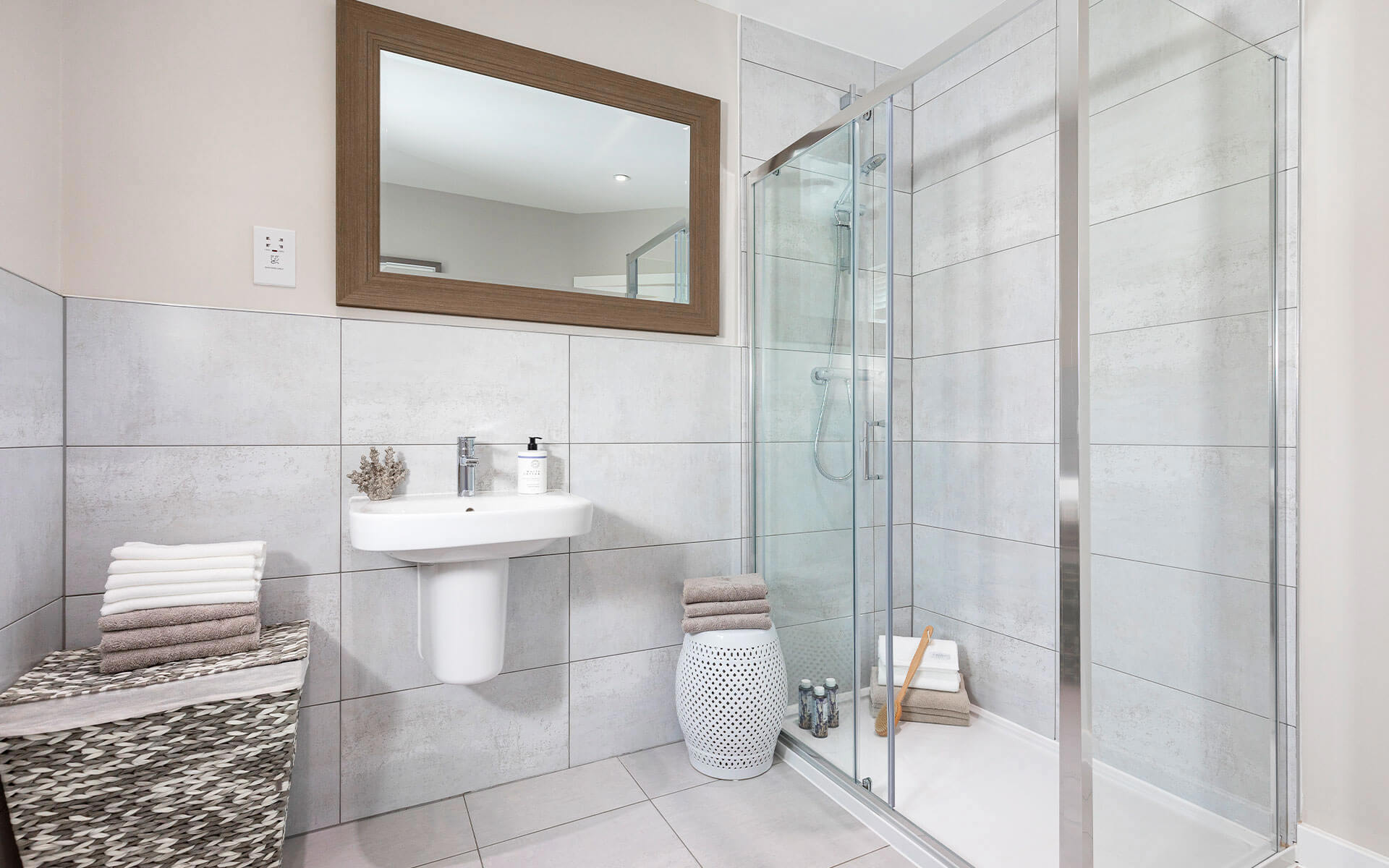 OHS Thehedgerows Elm 4Bed Ensuite 2