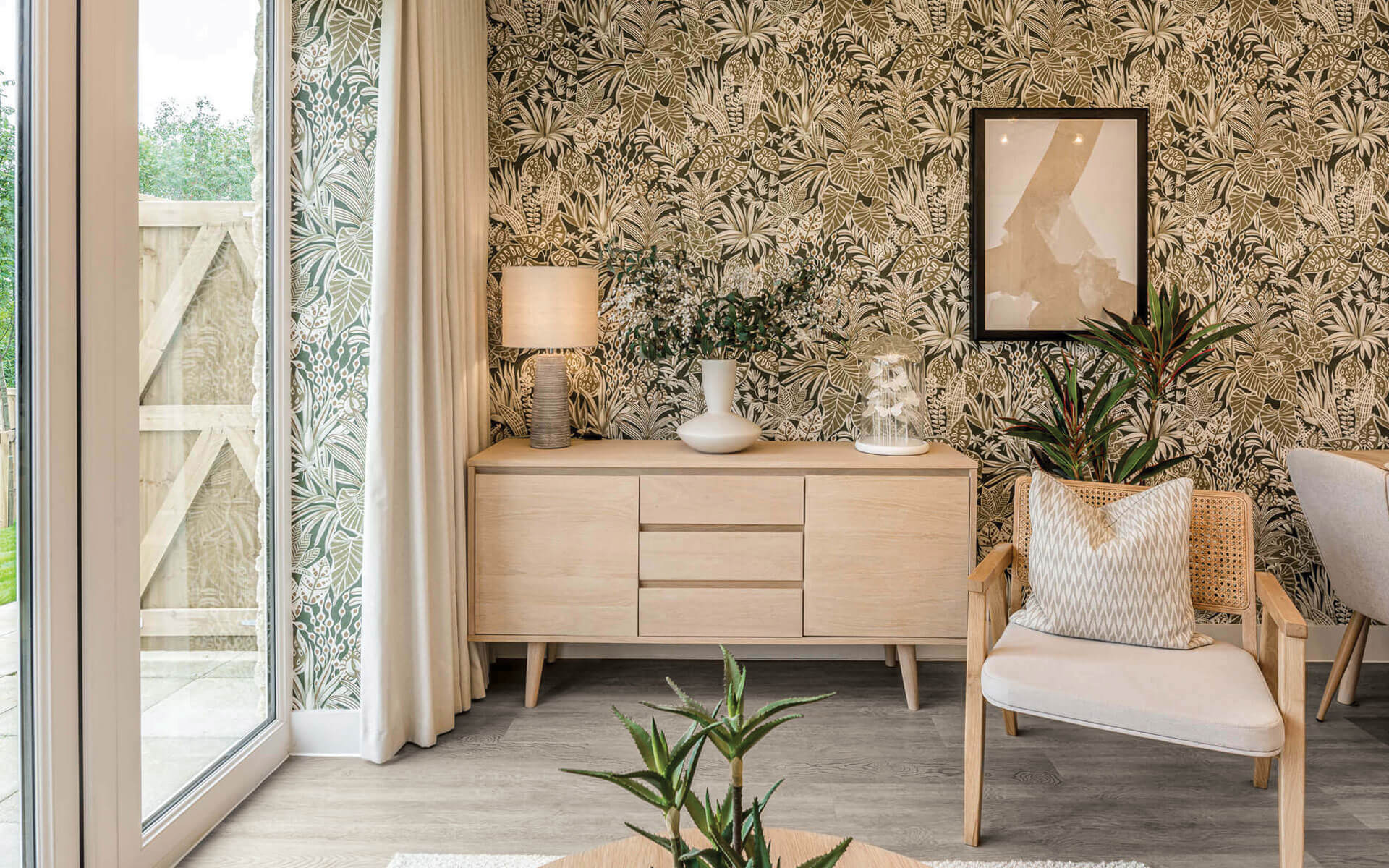 OHM Enstoneleys Living dining 4