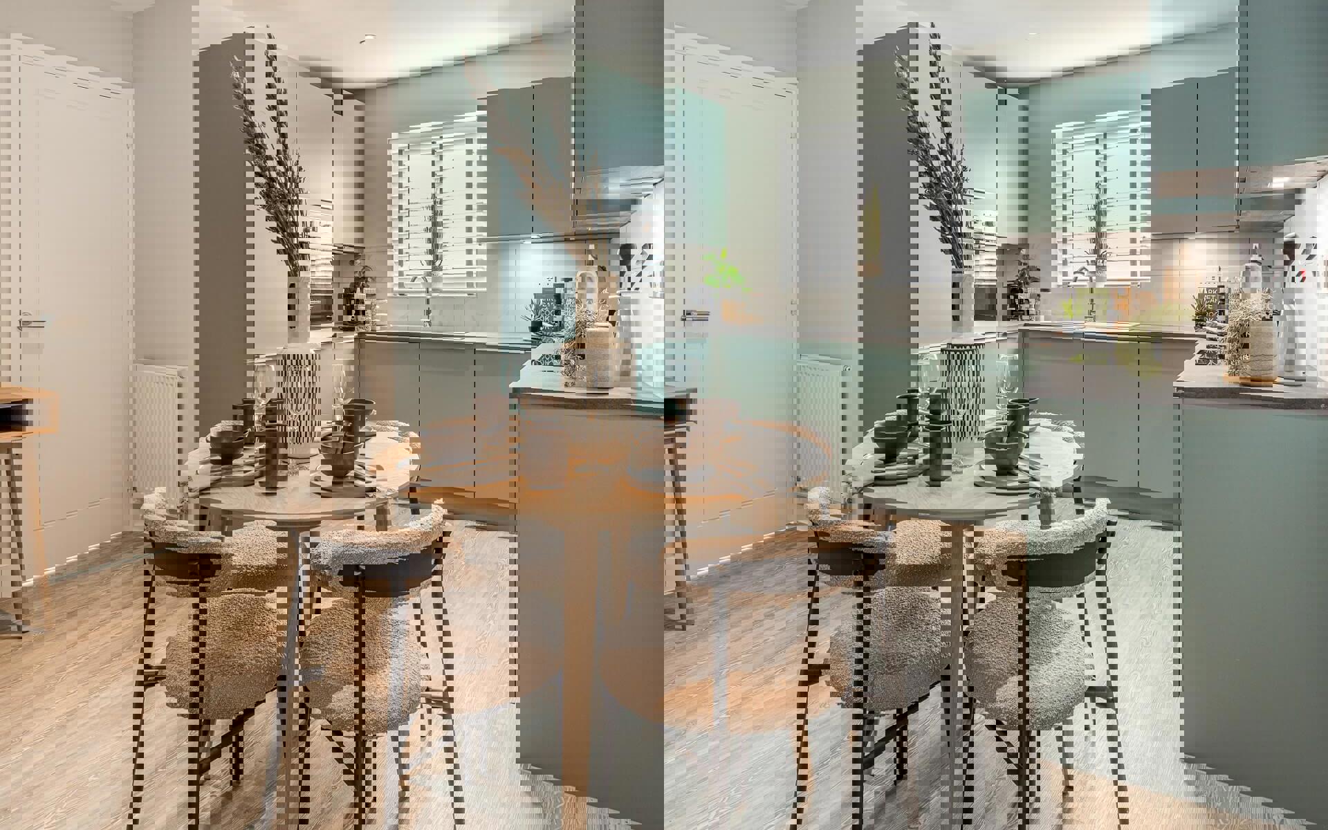 CG Poplar 2749 Kitchen Dining