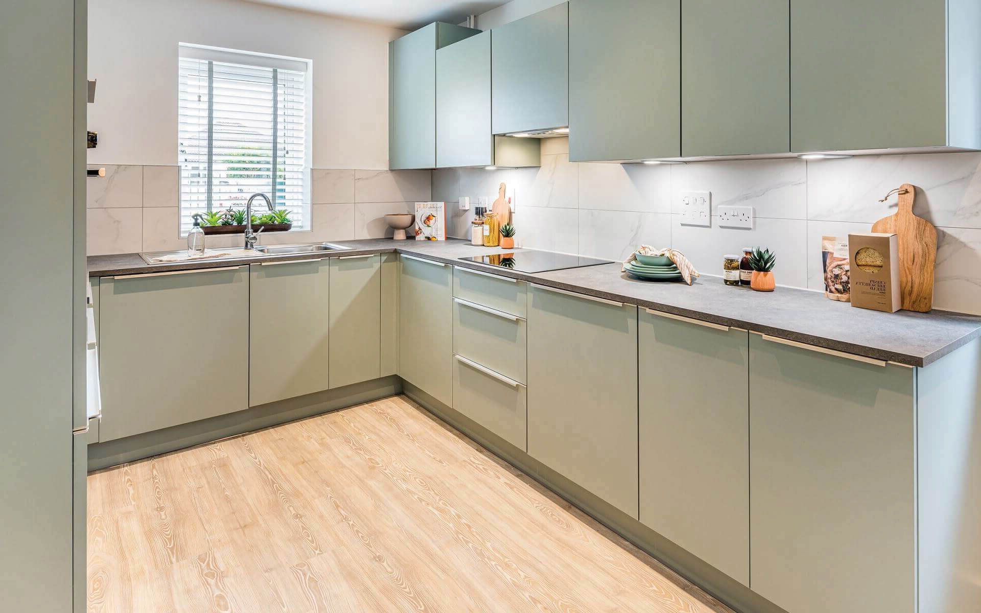 Rosewood Chestnut Kitchen(2)