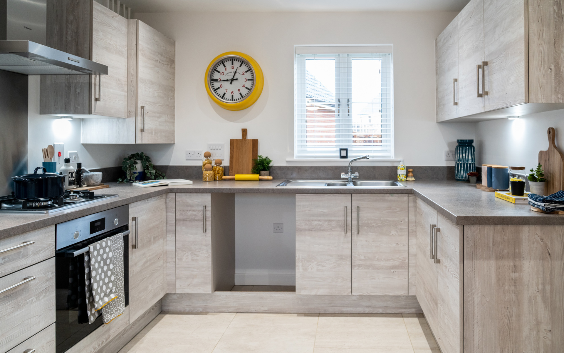 OH Mill View Ashley LR (23) (1)