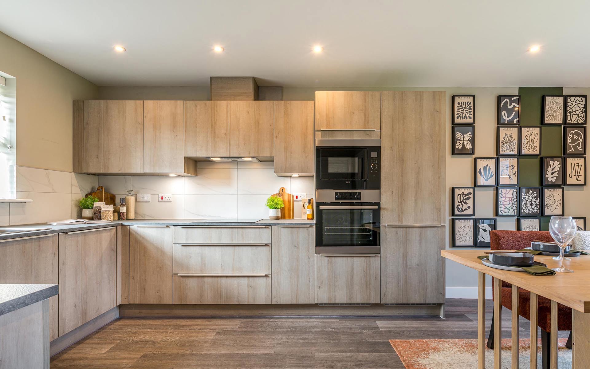 OH Dovecote Gardens - P66 Stevington New Spec (4)