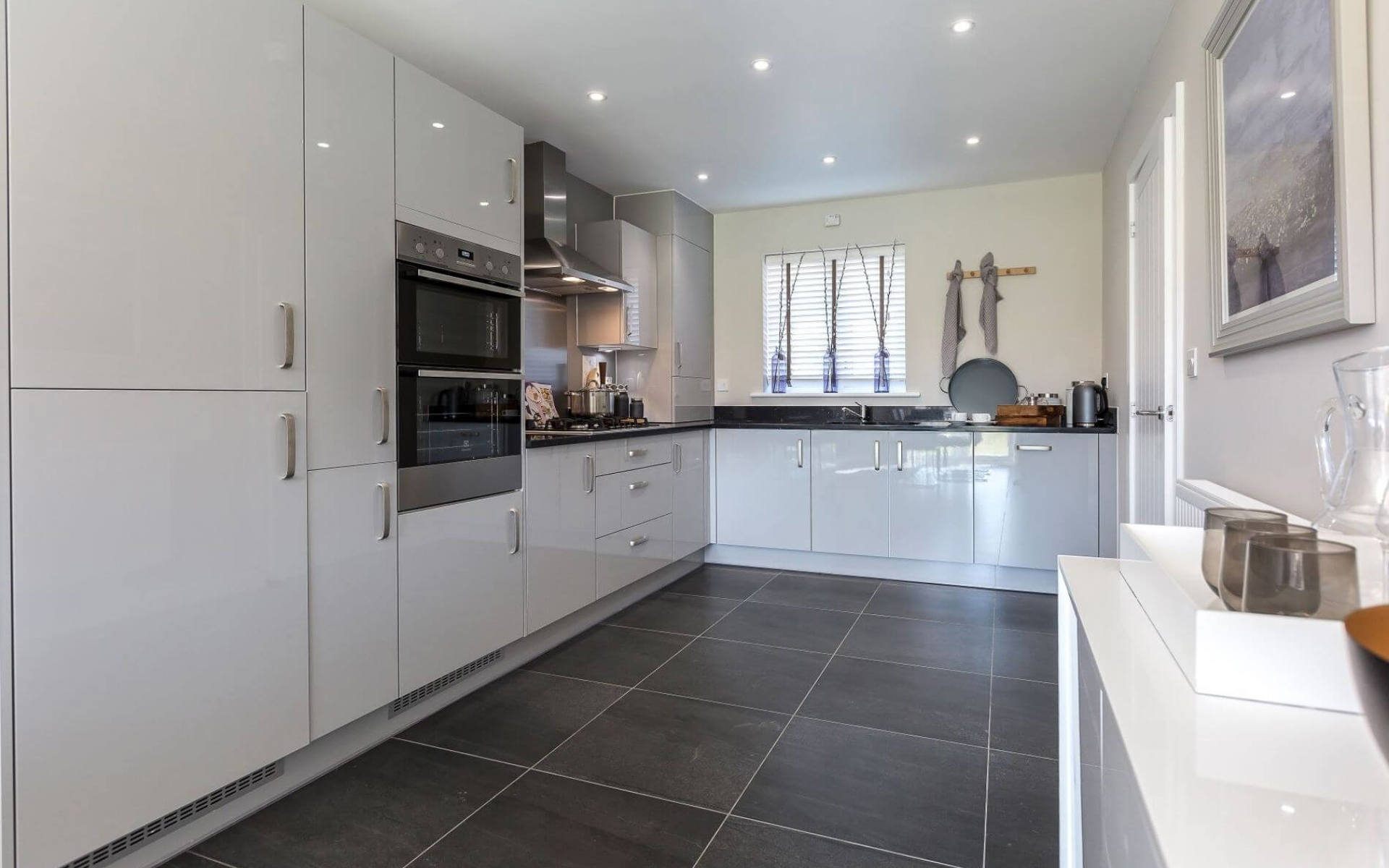 OHS Thehedgerows Elm 4Bed Kitchen1a Web