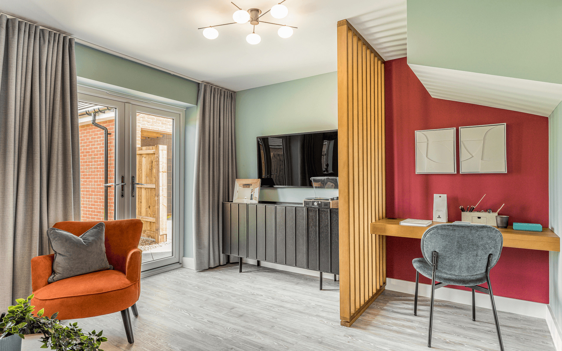 OH Dovecote Gardens P68 Welney LR 77