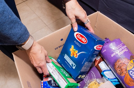 Orbit Homes Foodbank Donation Helps Struggling Families In Norwich (002)