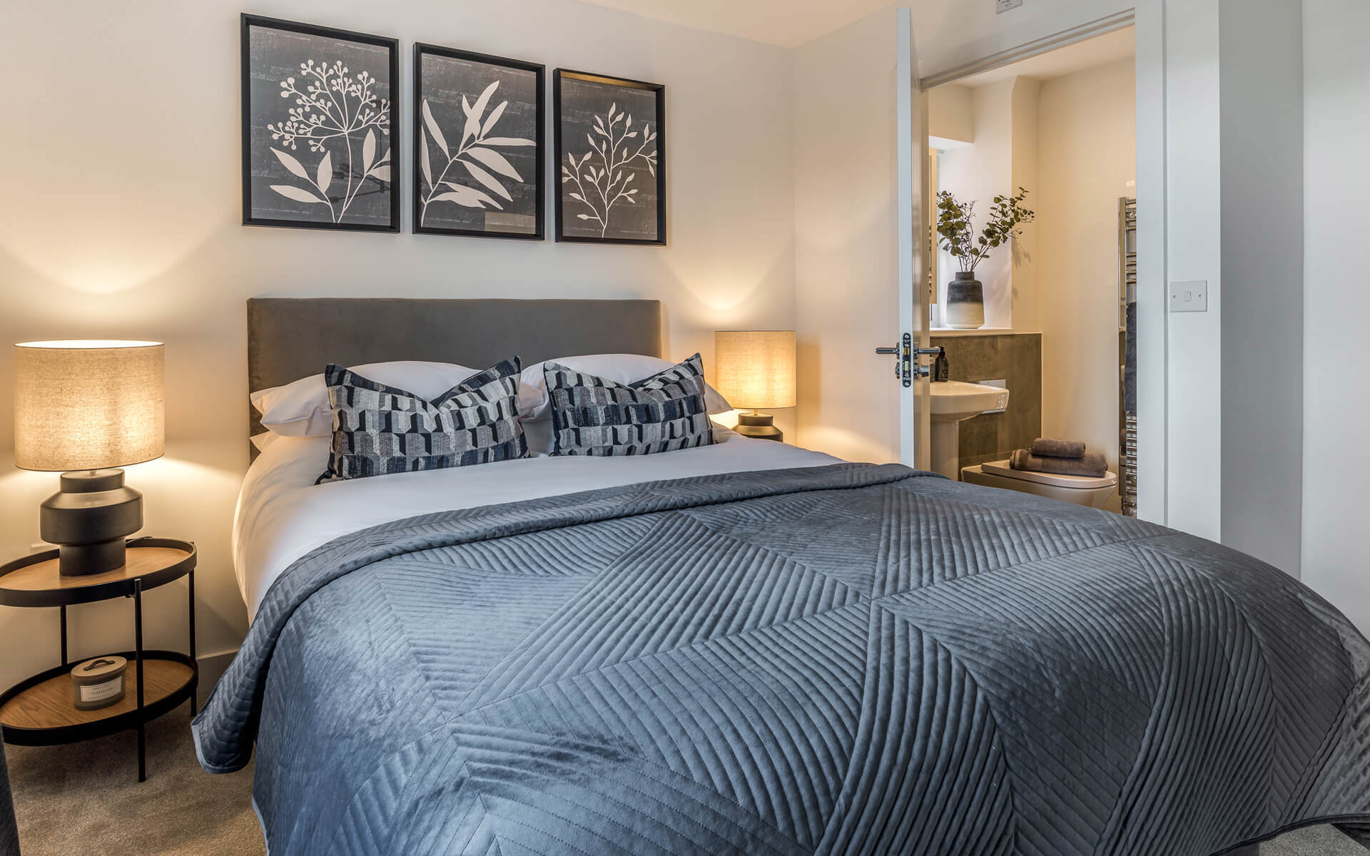 OH Dovecote Gardens P69 Sandringham LR 75