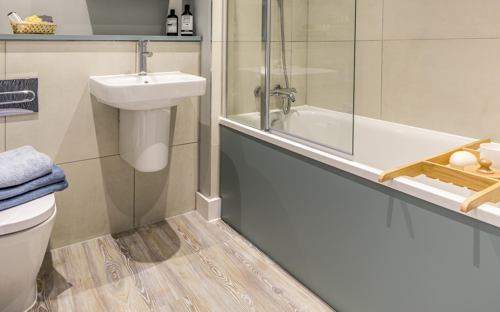 St James Gate Spec Bathroom