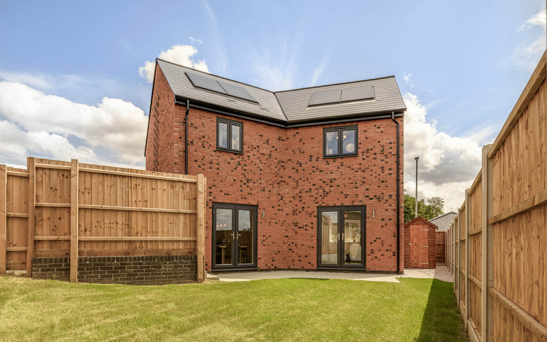 7291 Roseberry Garden 2