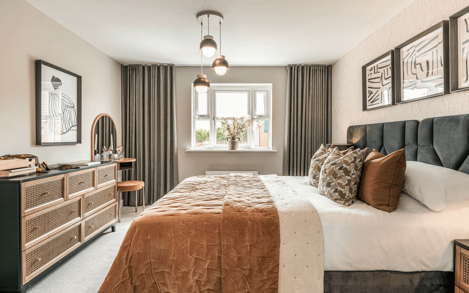 Rosewood Clematis Bedroom1(1)