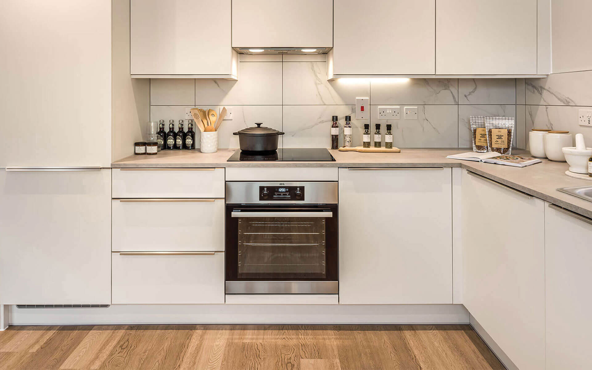 Swingate Park Witherstead Kitchen Area (2)