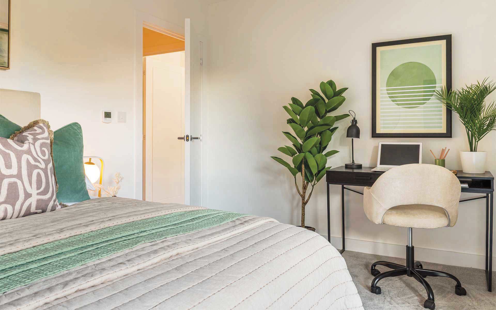 Foal Hurst Green Orchid Bedroom1 2