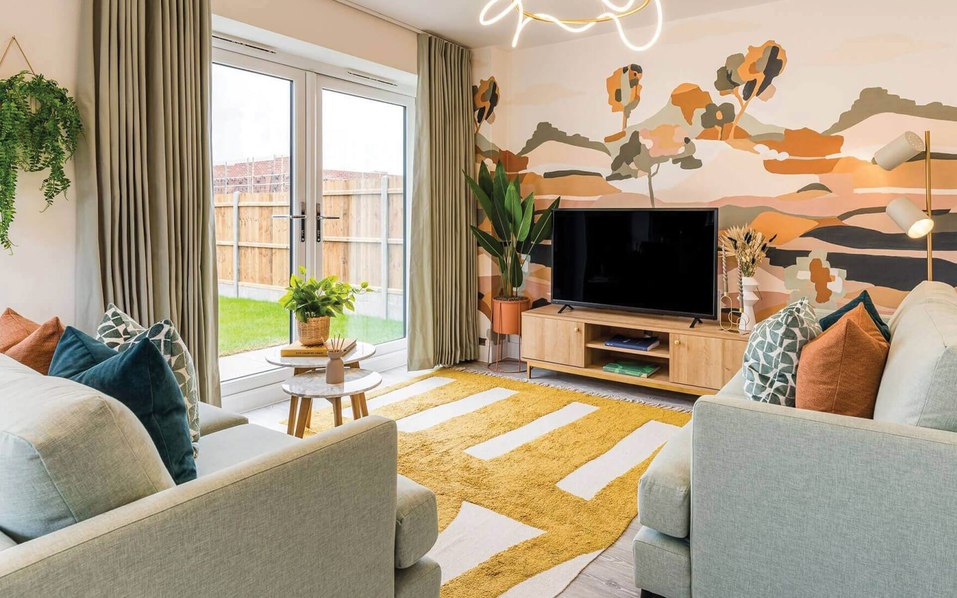 Rosewood Chestnut Living(1)