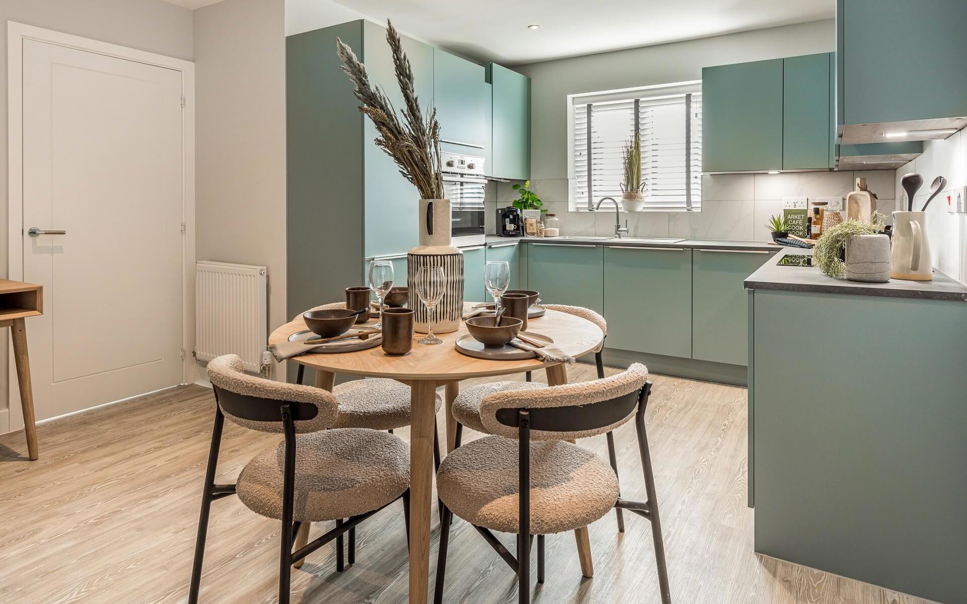 Poplar F kitchen dining