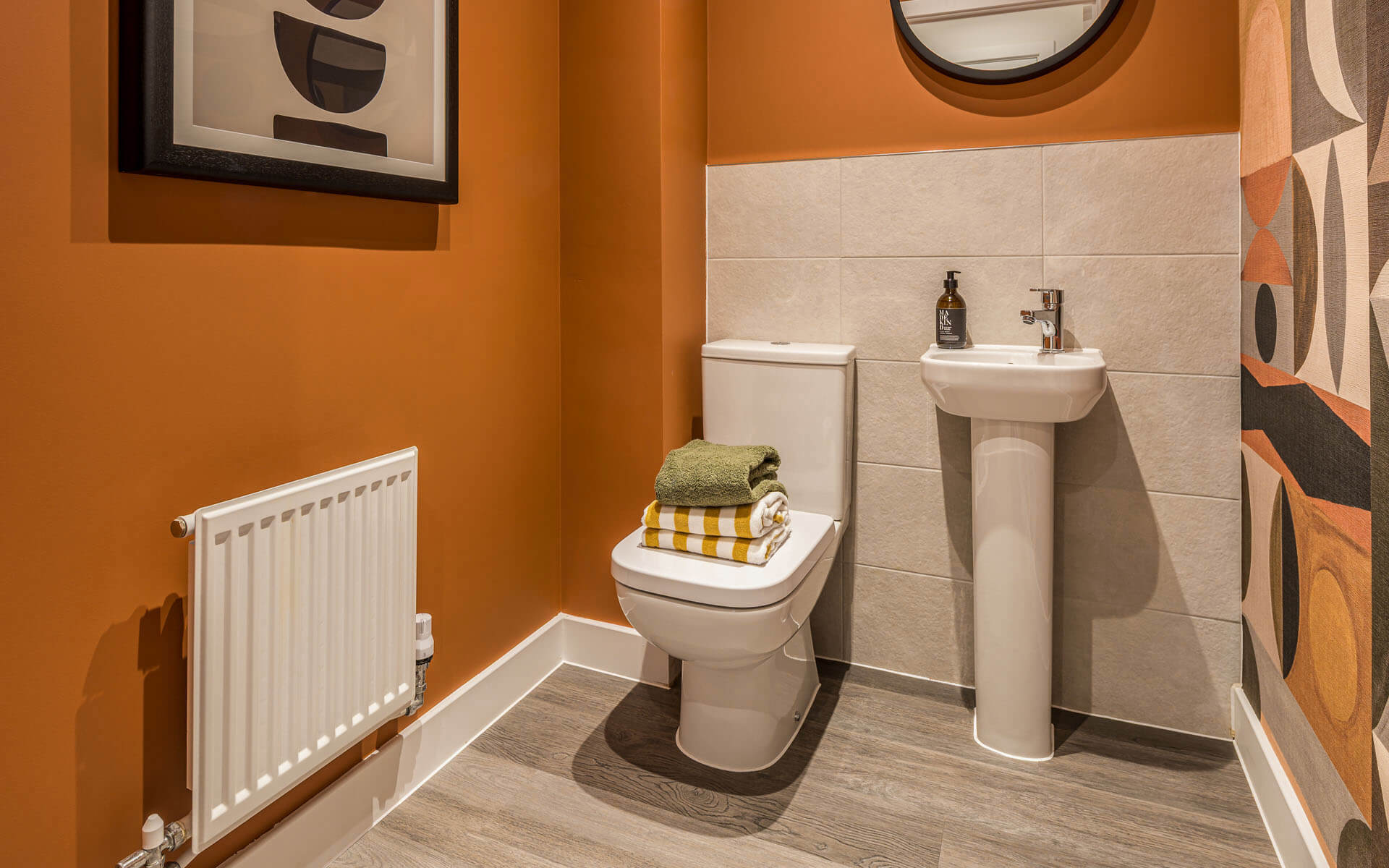 Brookwoodmeadows Snowdrop Cloakroom