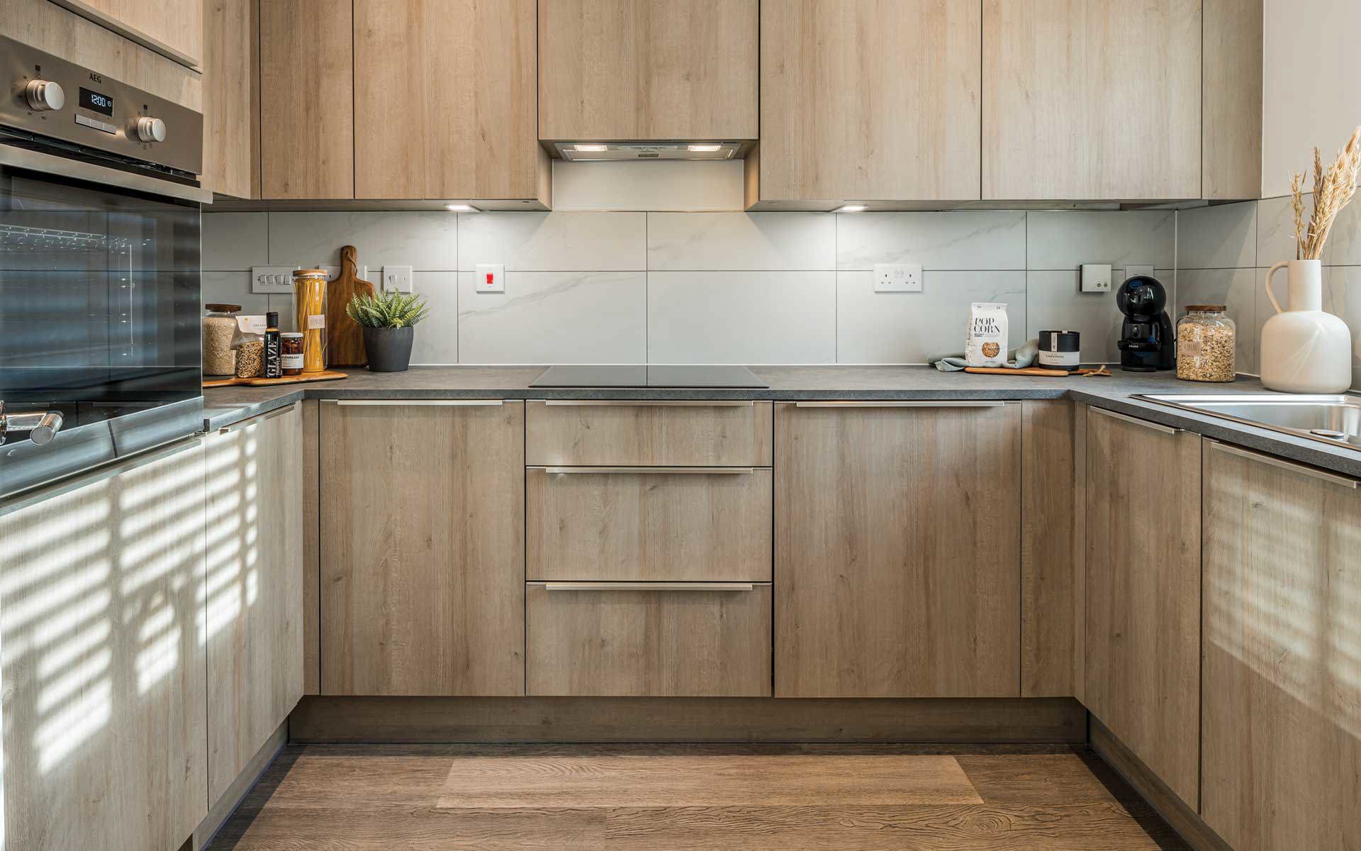 Hawthorn Grove Ivy Kitchen