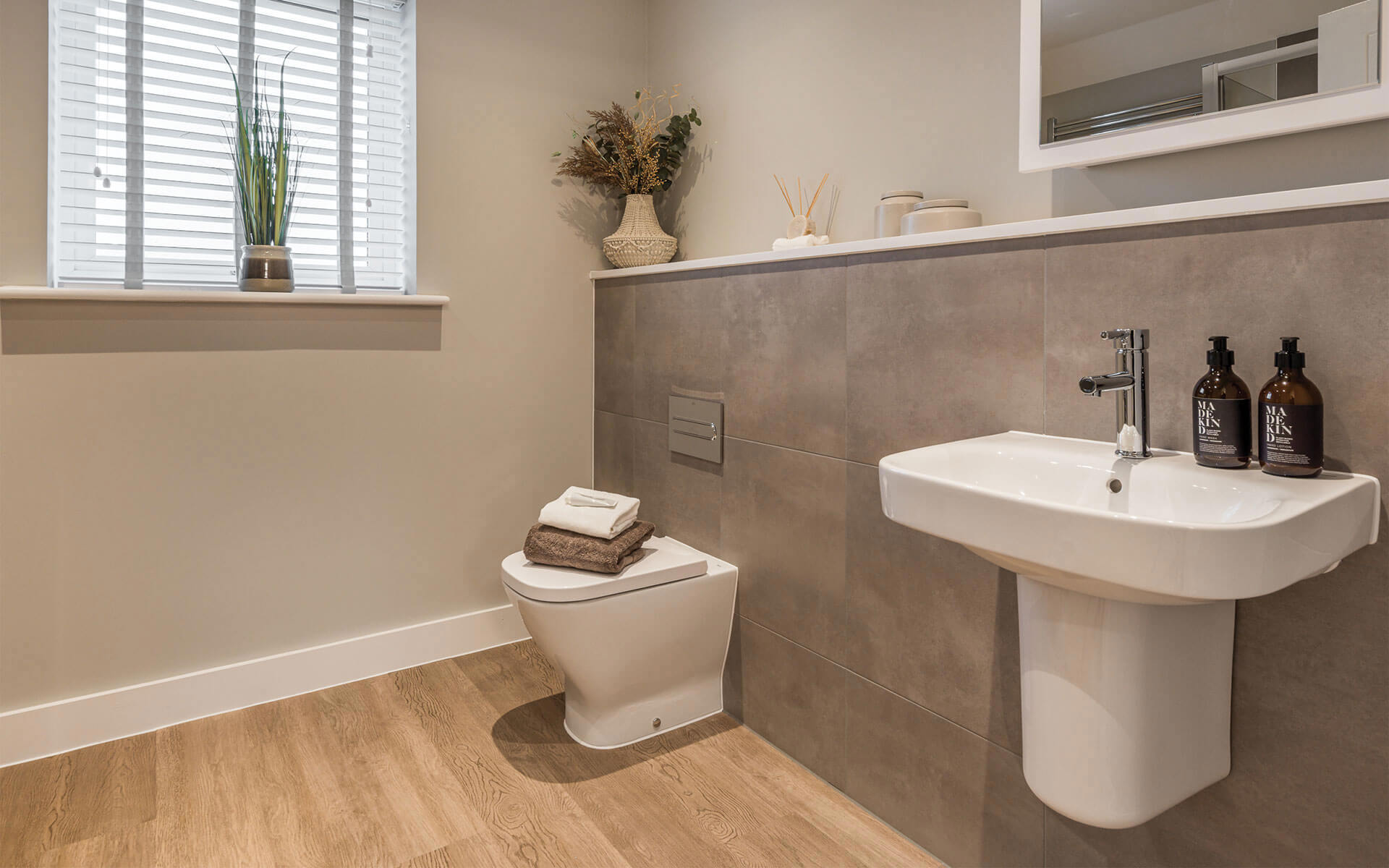Pearsonheights Marina Ensuite 2