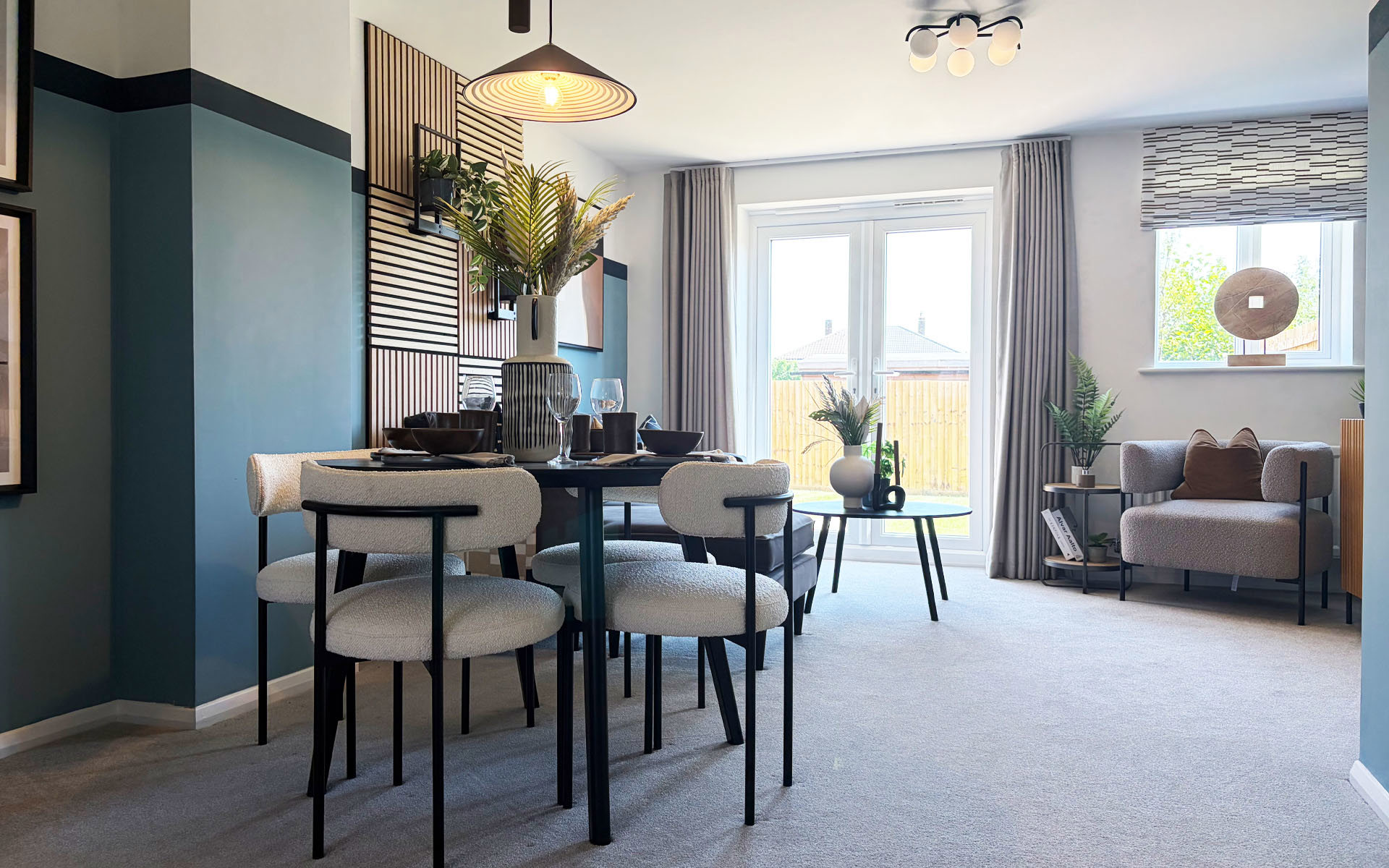 8384 Dining