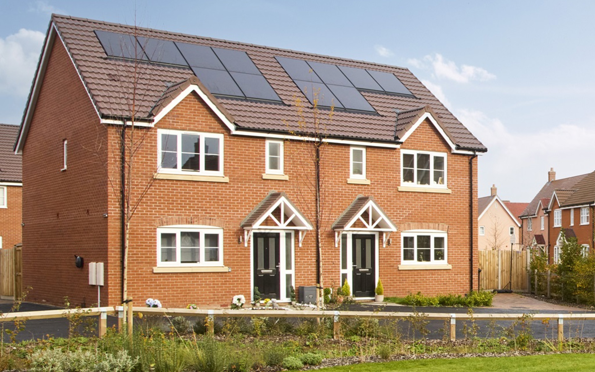 252309 03 Brook Gardens Poplar3