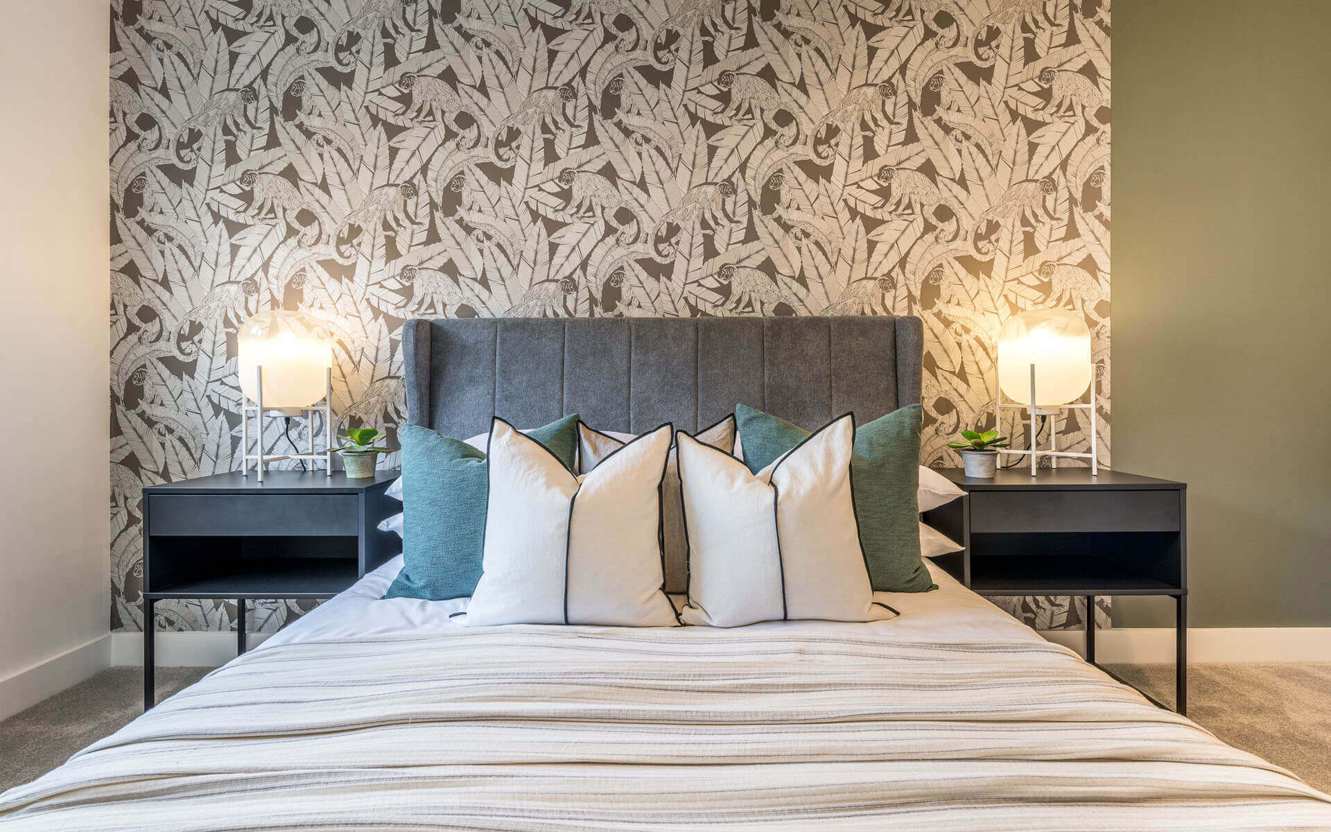 Rosewood Chestnut Bedroom 1(1)