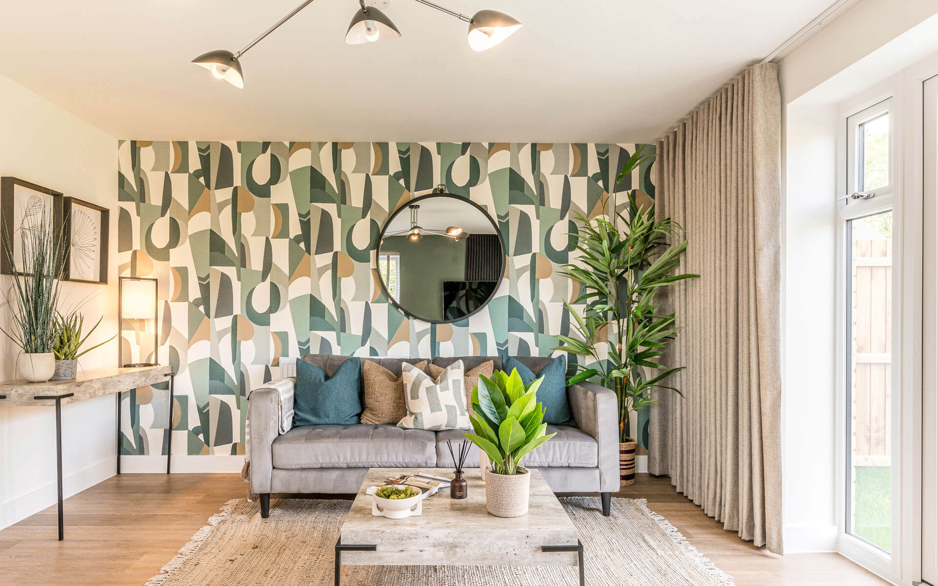 Foal Hurst Green Foxglove Living Diner 1