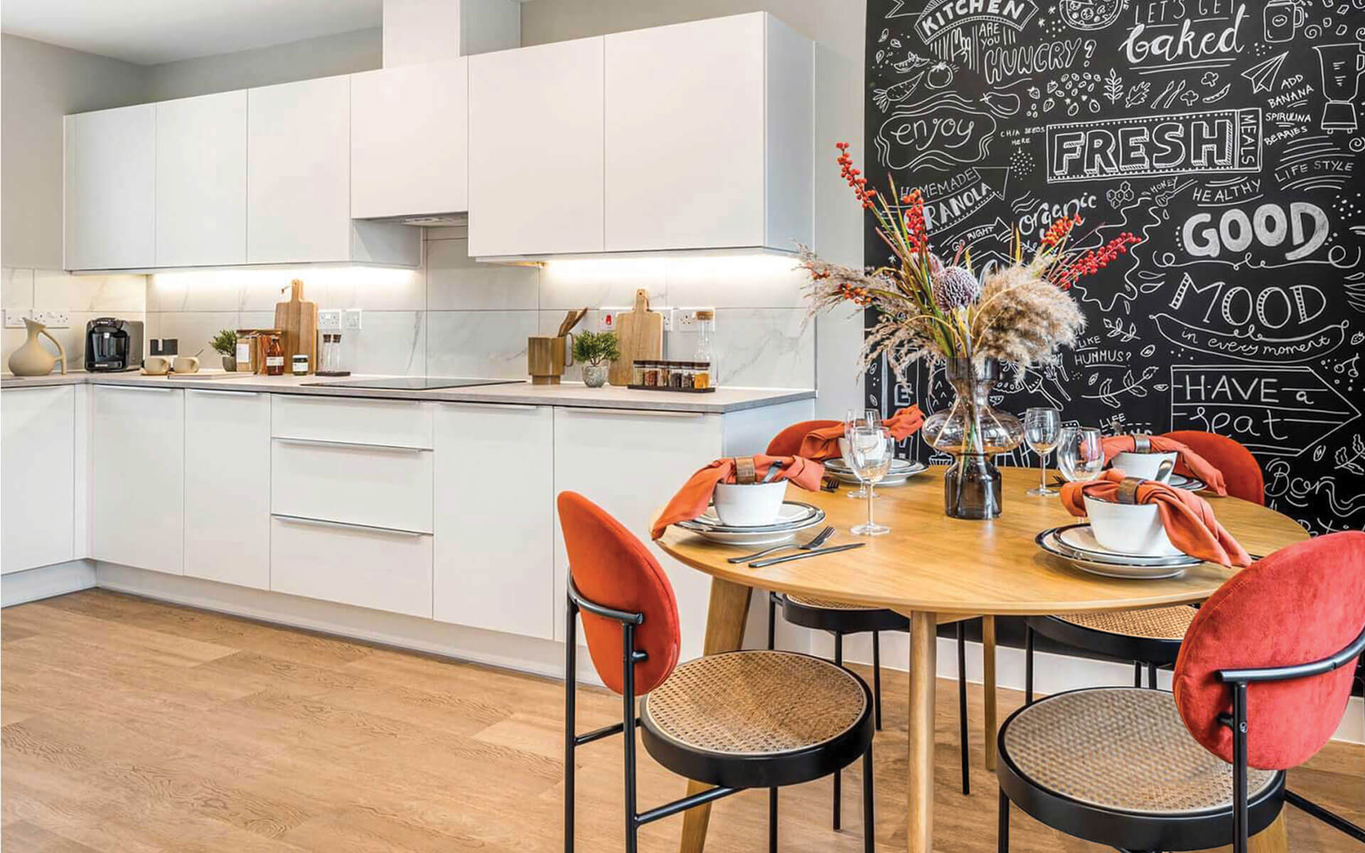 Orchard Mill Cedar Kitchen diner