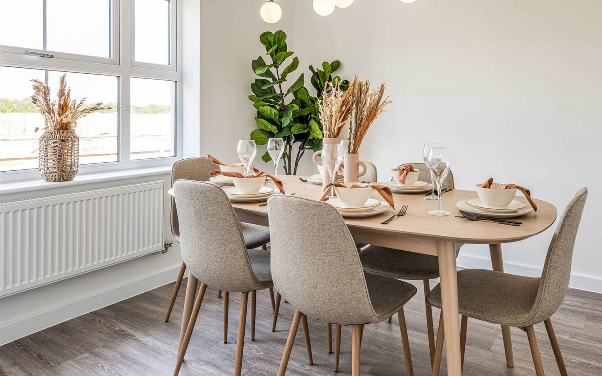 St James Gate Buttercup Dining