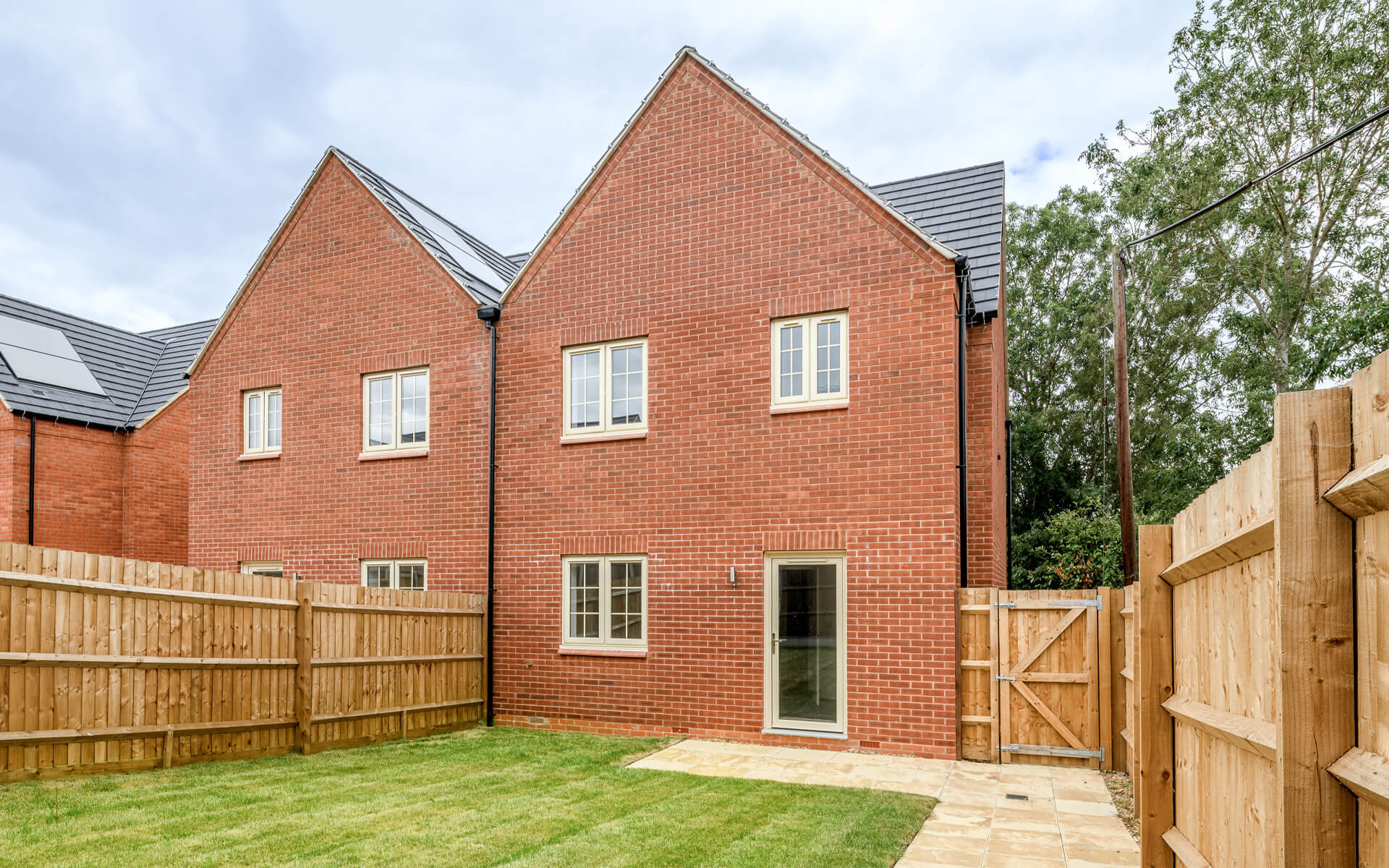 Plot 31 Farrier_Garden