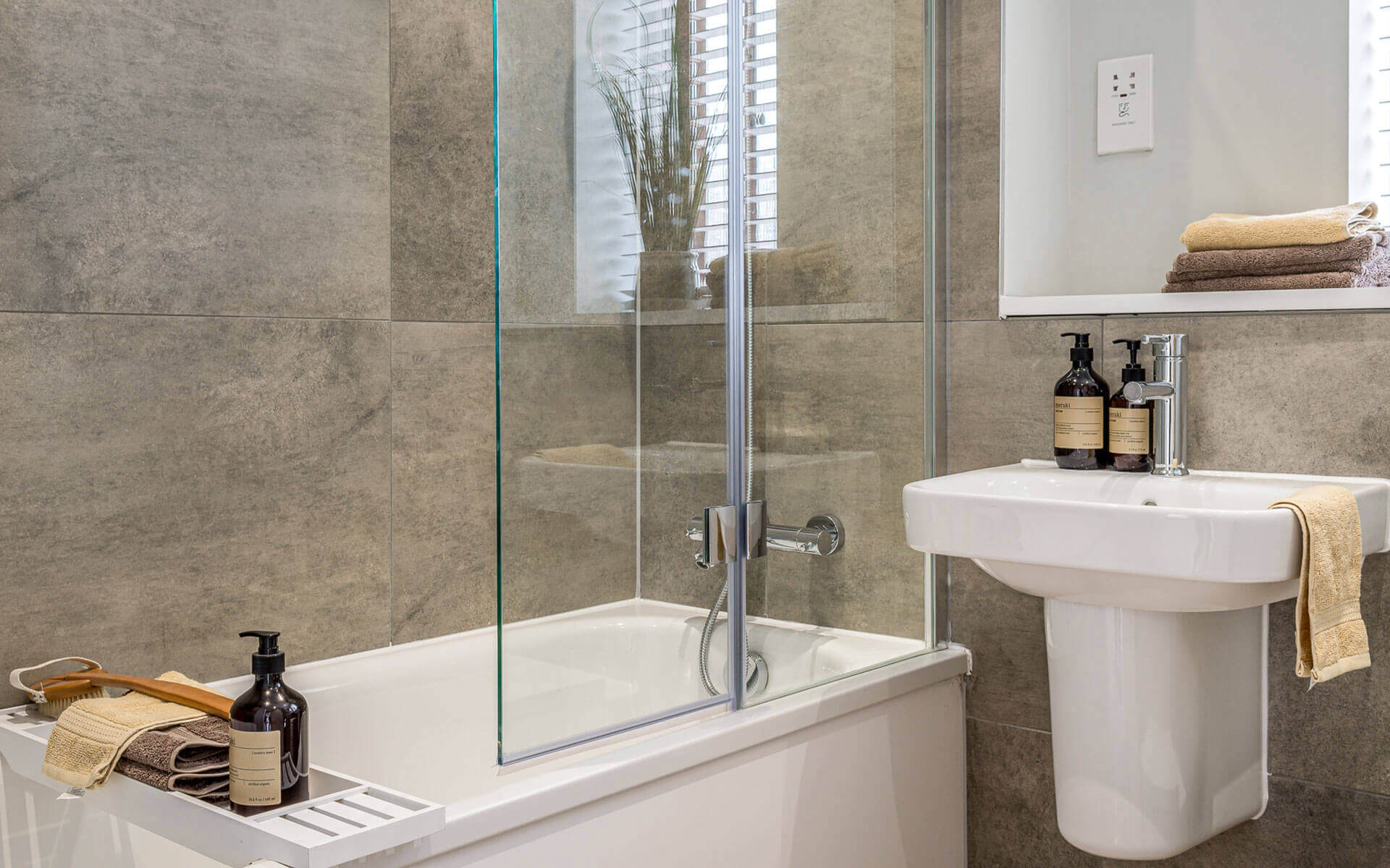 Dawsons Green Willow Bathroom