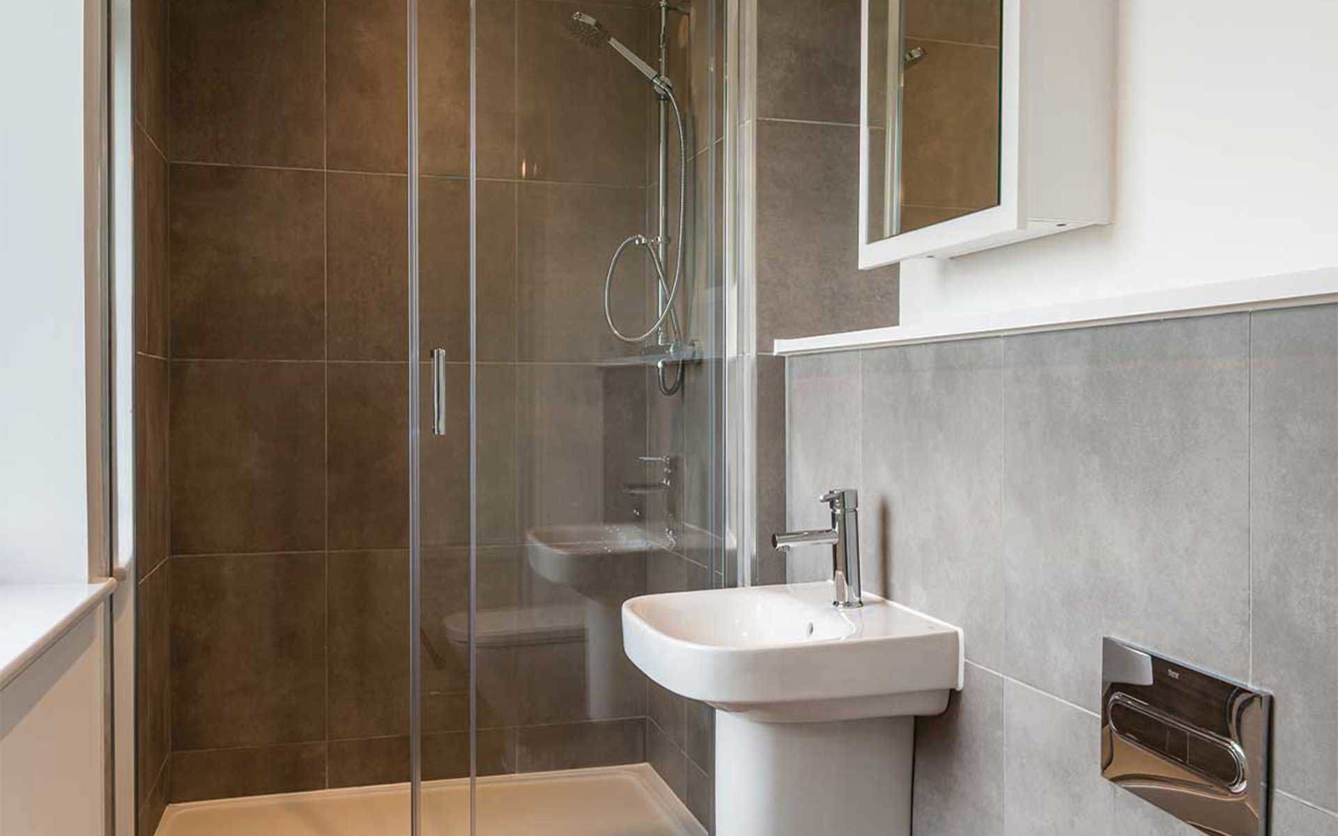 The Drift Bedroom1 Ensuite 2