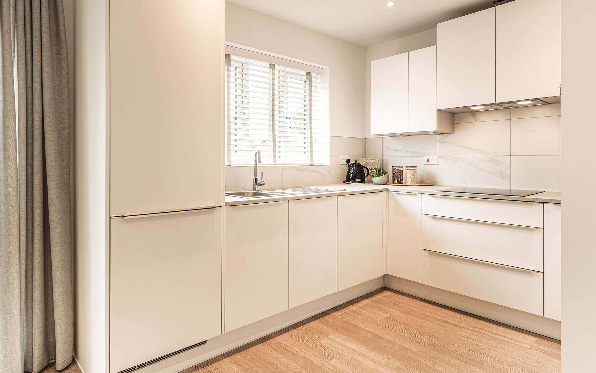 Swingate Park Satterstead Kitchen(2)