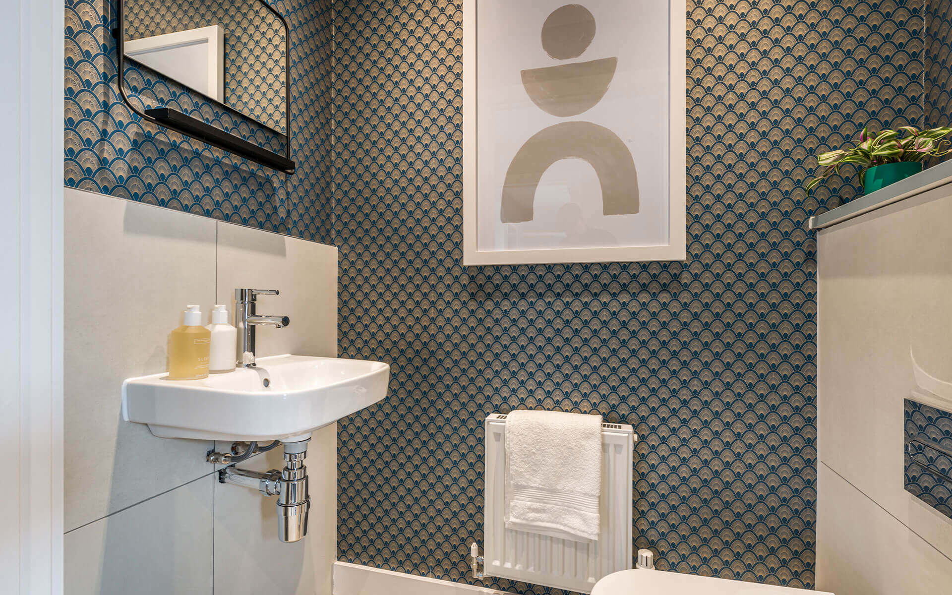 OHE Felixpark Langford Cloakroom