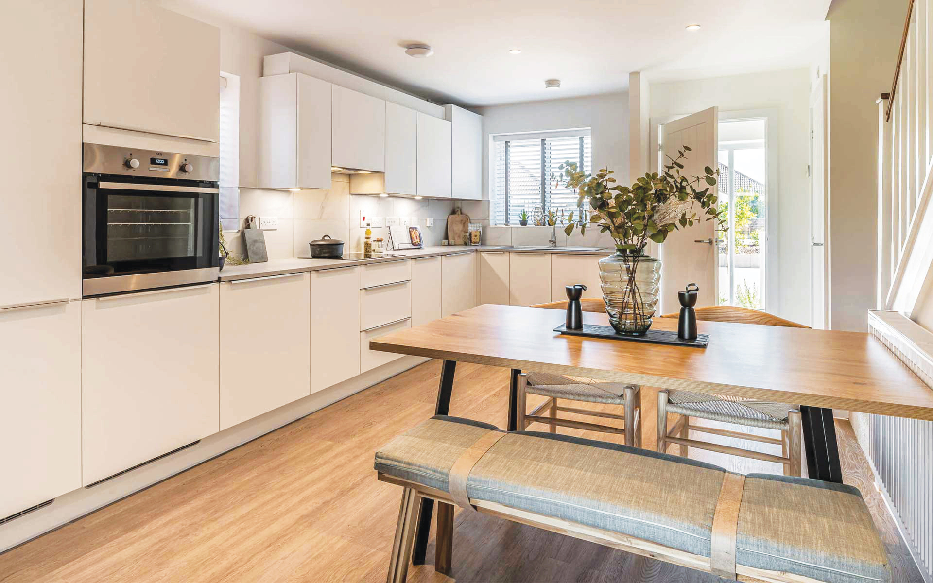 Rosewood Willow Kitchen Dining 1