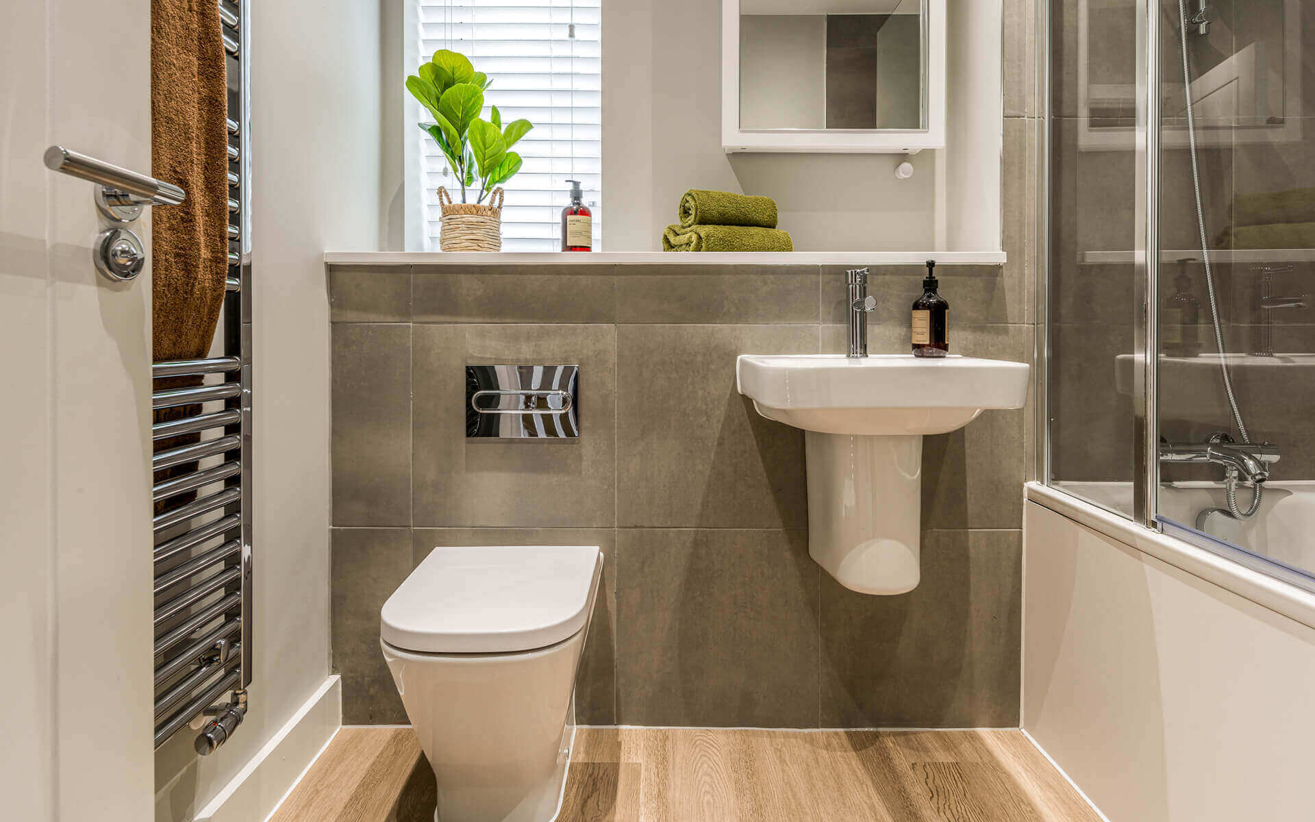 Levettview Cardinham Bathroom (1)