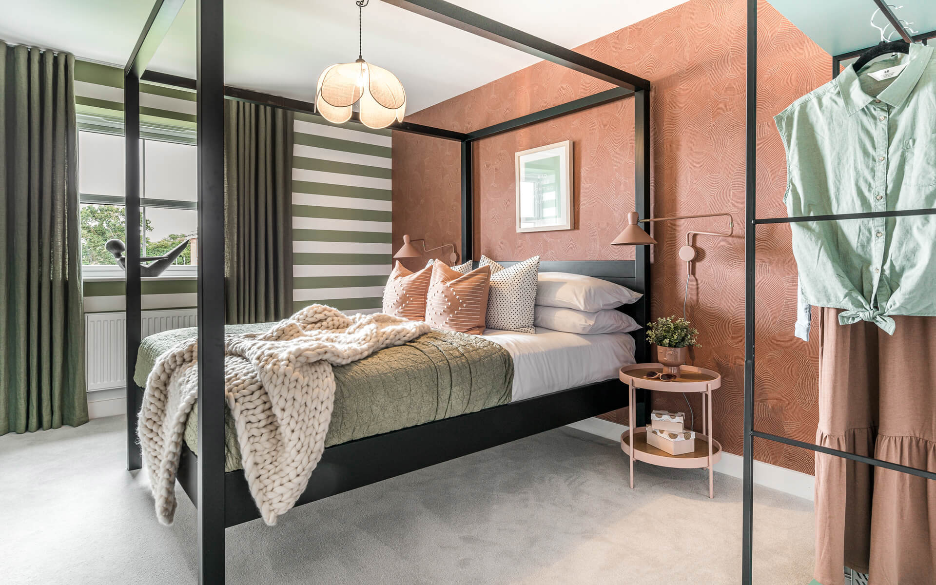 Laurel Bedroom b