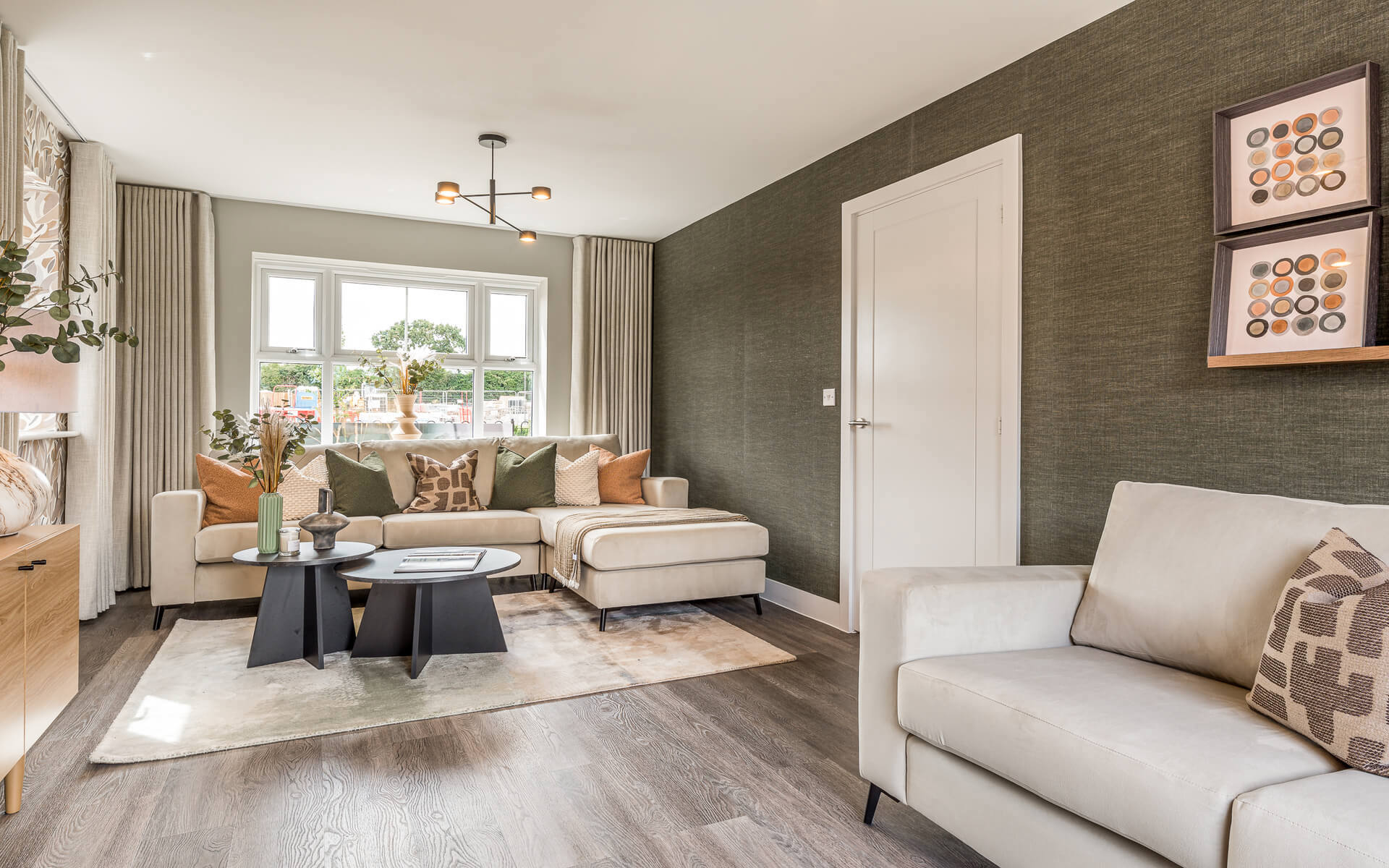 Laurel Living Room b