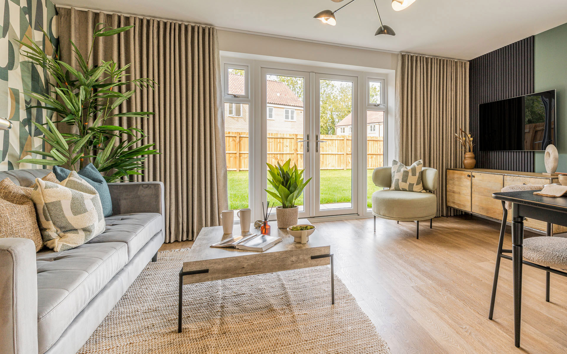 OHE Saxonheath P1 Living Dining 2