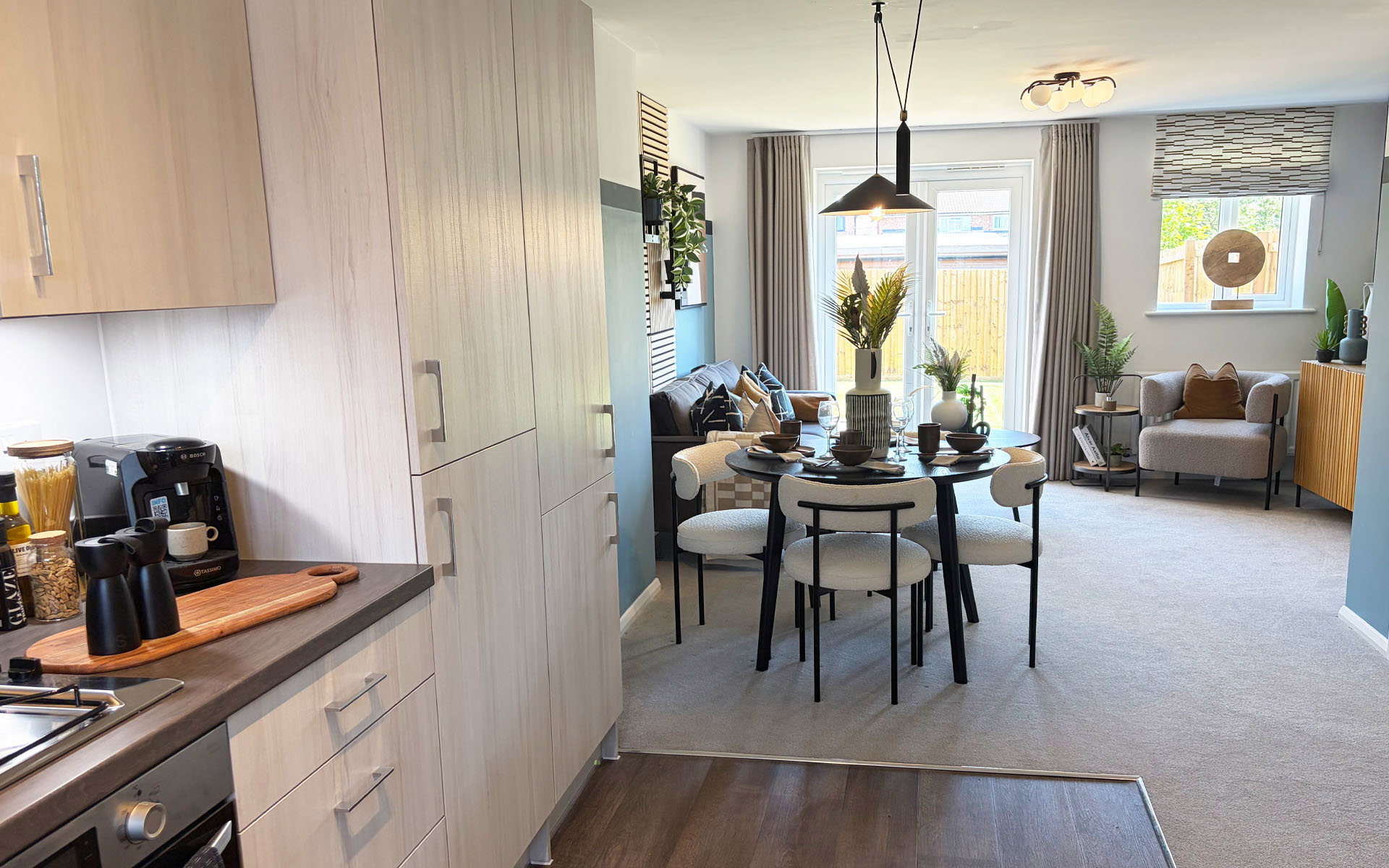8383 Kitchen Dining