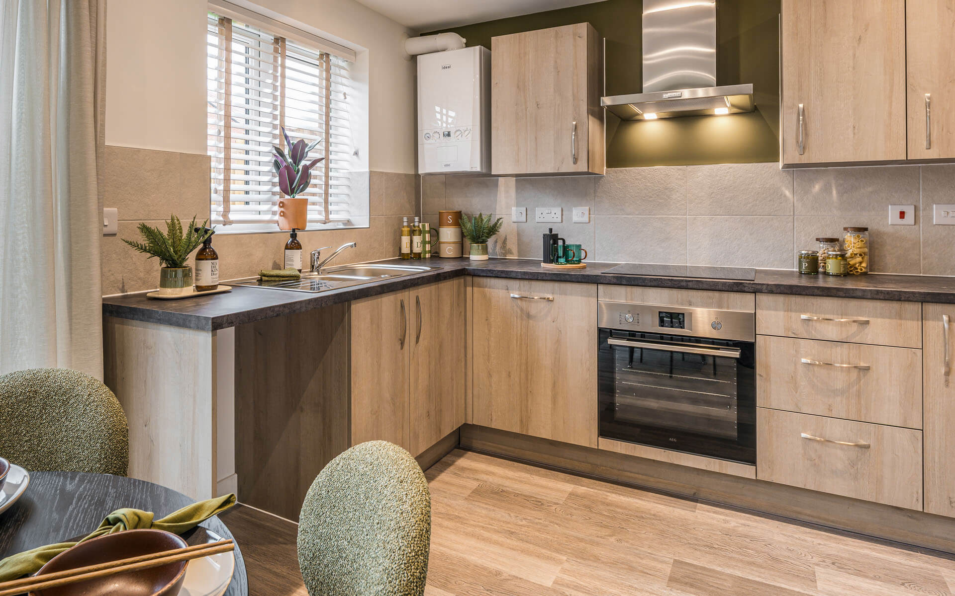 Hawthorn Grove Bluebell Kitchen(2)