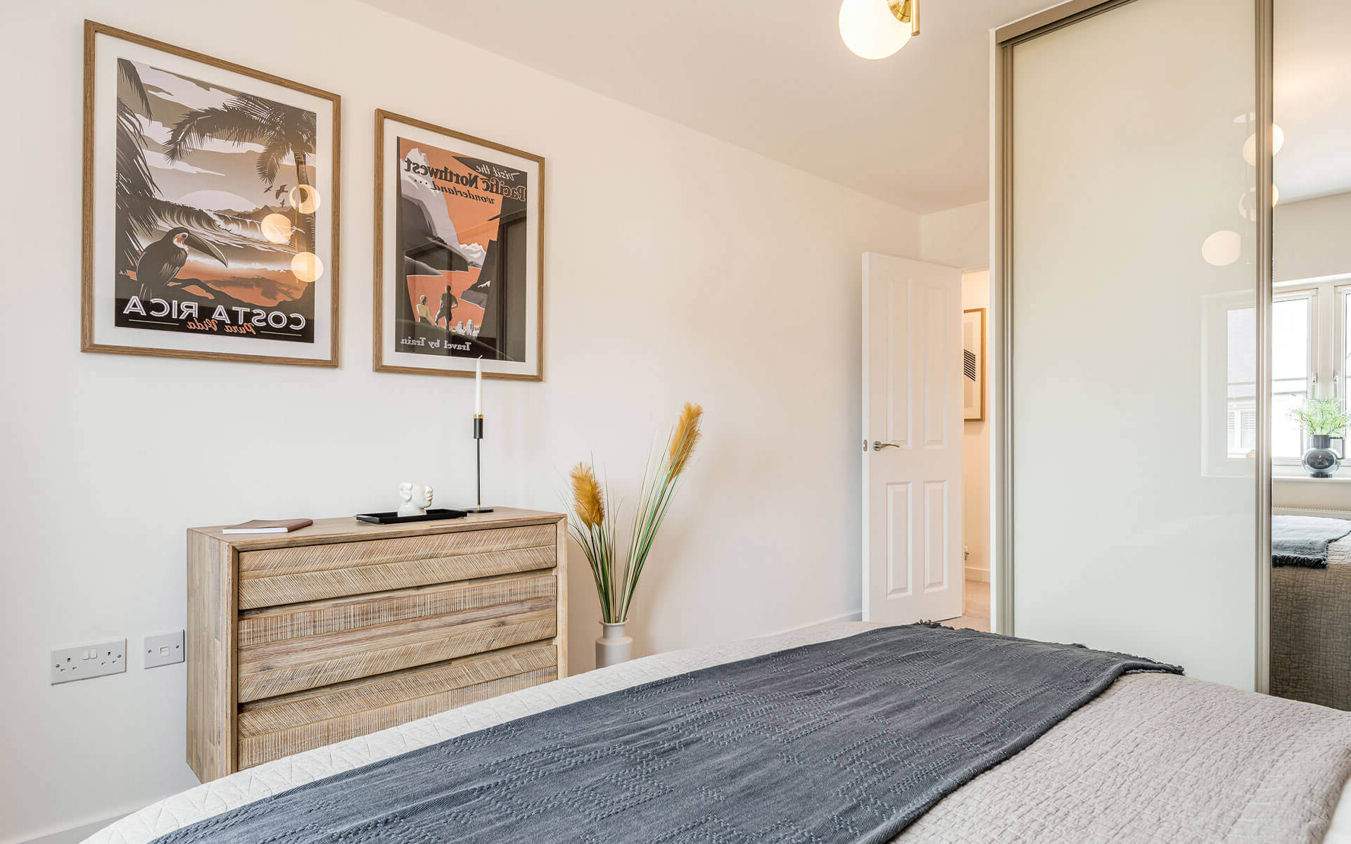 Rosewood Camellia Bedroom 1 (3)