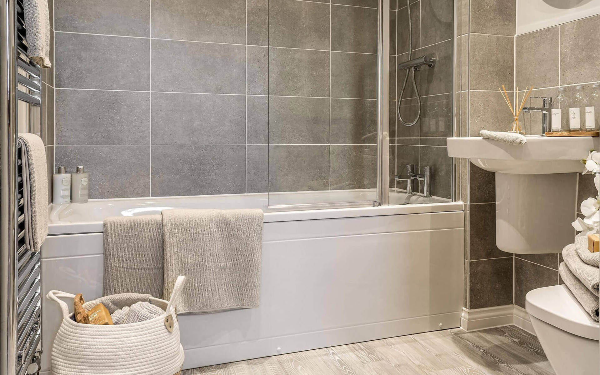 Swingate Park Witherstead Bathroom (1)