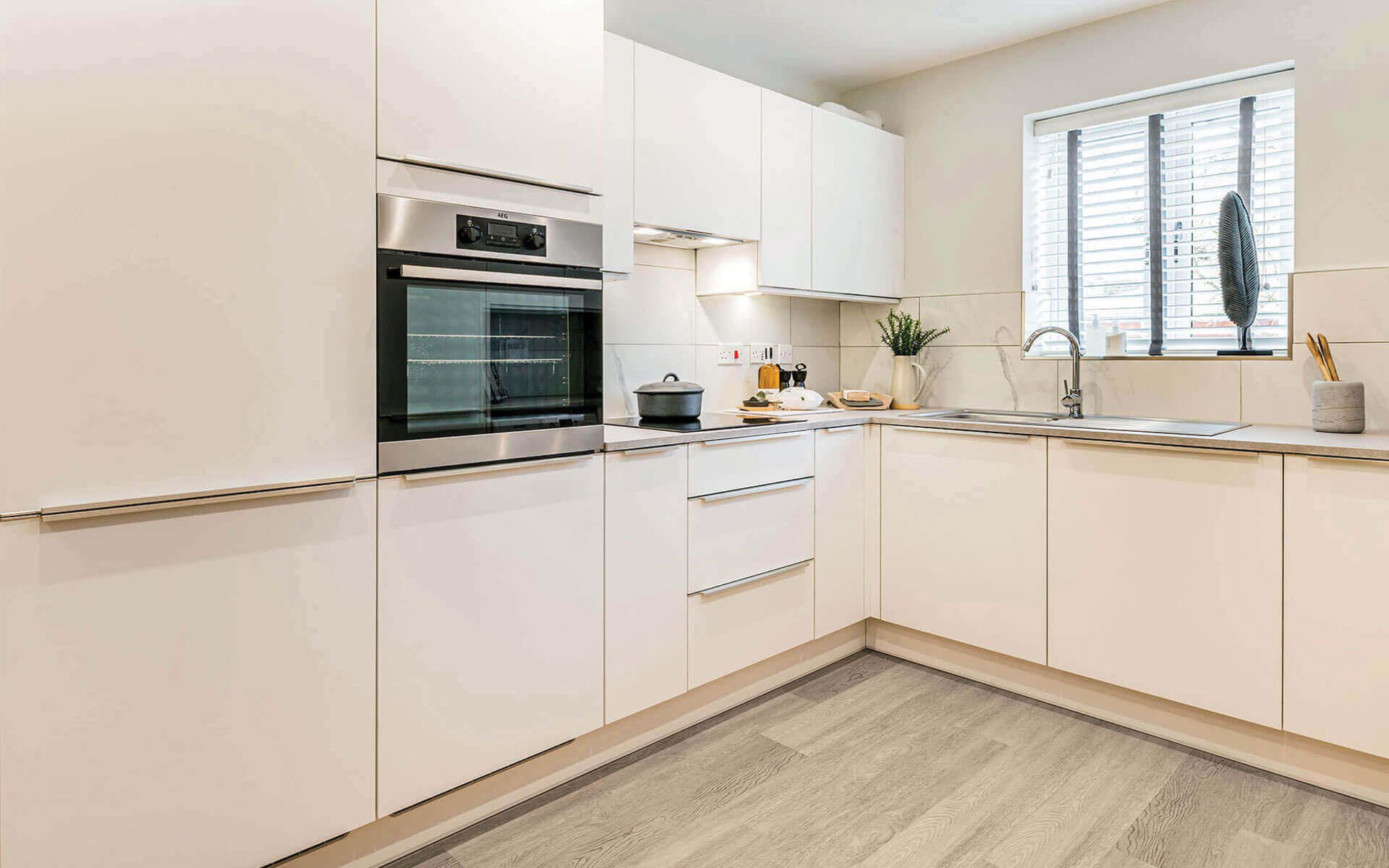 Levettview Cardinham Kitchen(1)