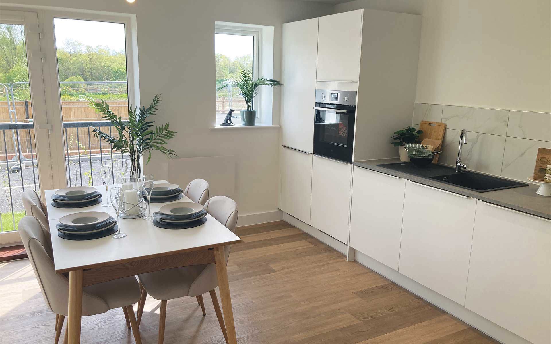 Rosewood Clematis Kitchen Dining Living(3)
