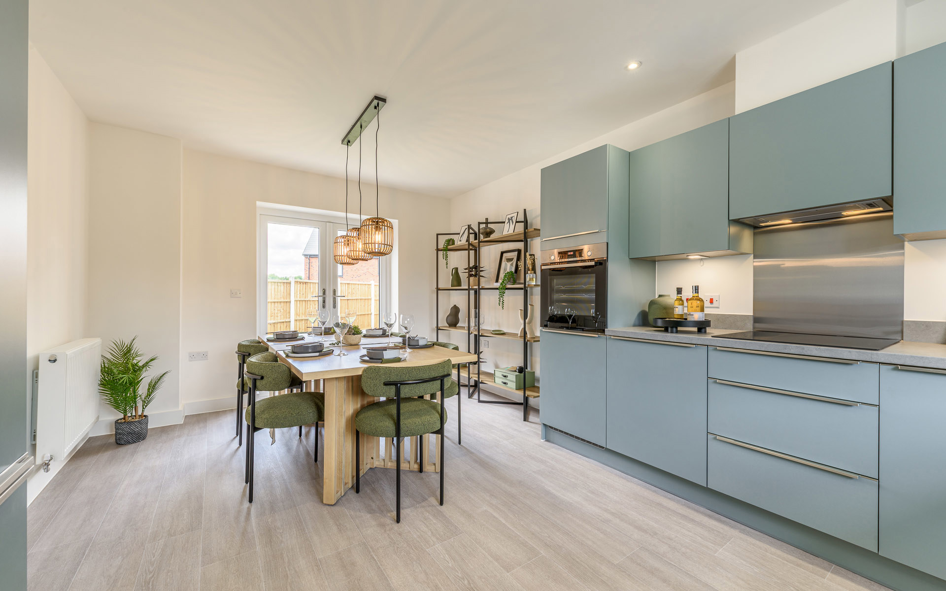 5713 Roseberry Kitchen Dining