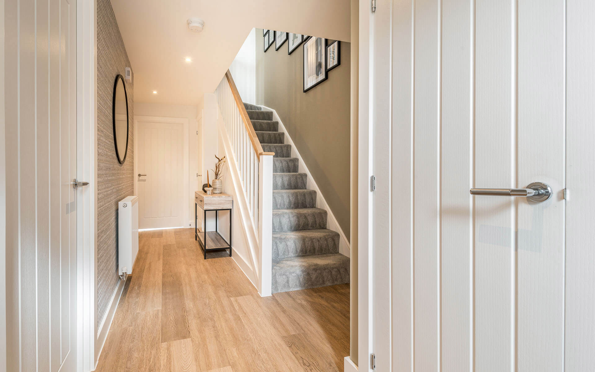 Levettview Dallington Hallway (1)