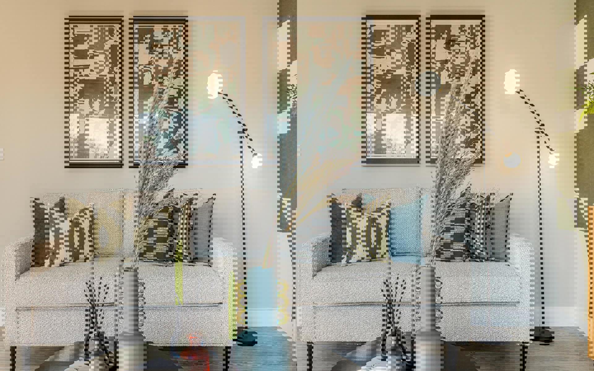 CG Poplar 8616 Living Room 9